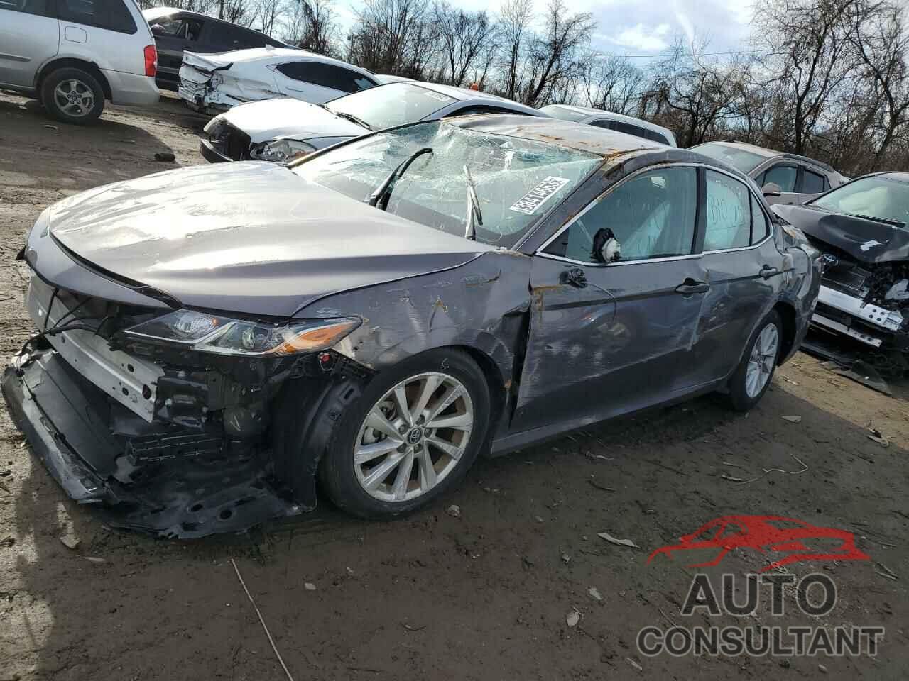 TOYOTA CAMRY 2022 - 4T1C11AK4NU666953