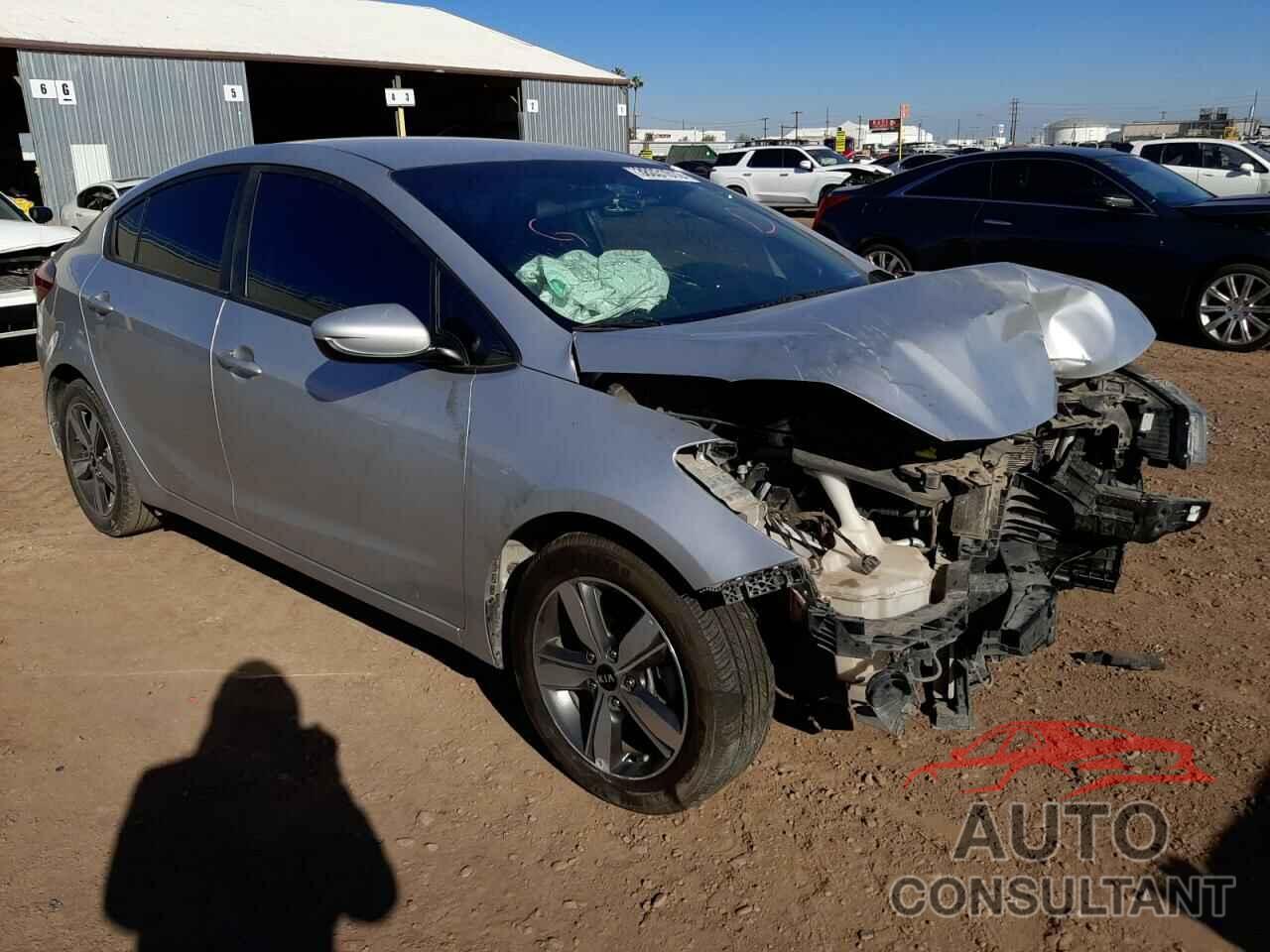 KIA FORTE 2018 - 3KPFL4A70JE234099