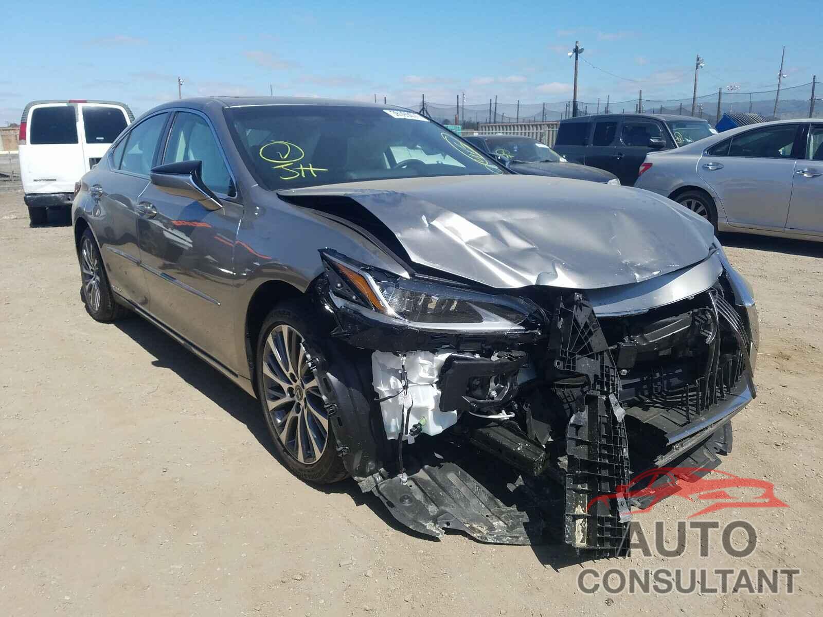 LEXUS ES300 2020 - 58AD21B14LU008434