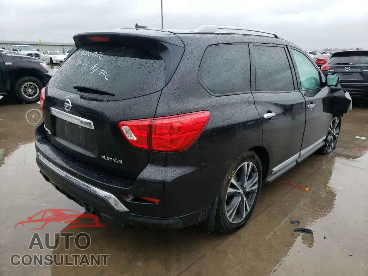 NISSAN PATHFINDER 2017 - 5N1DR2MN5HC677558