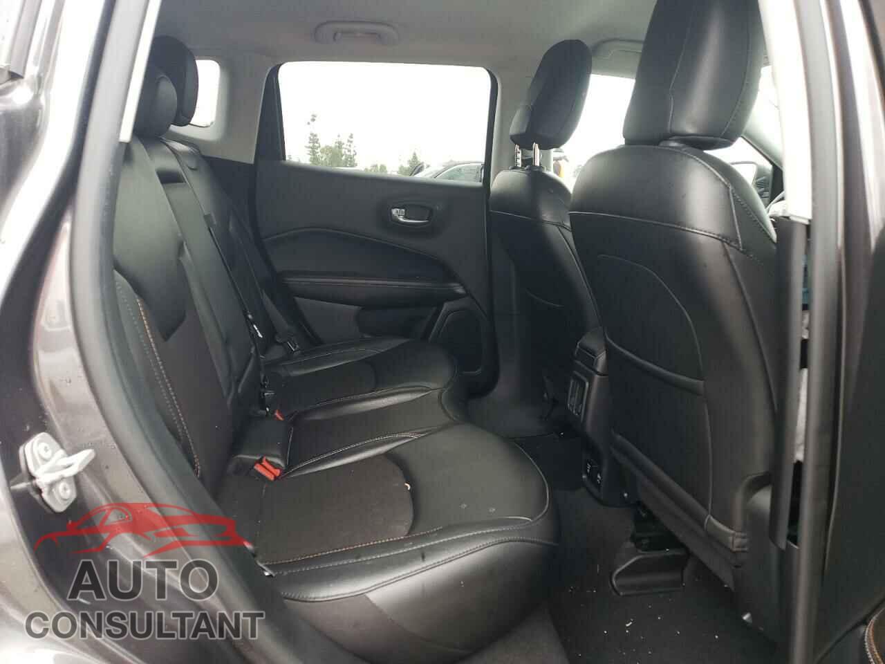 JEEP COMPASS 2020 - 3C4NJCBB4LT257558