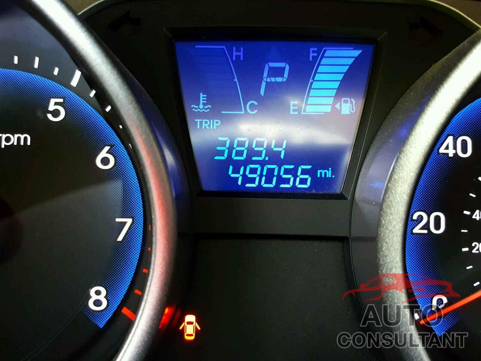 HYUNDAI TUCSON 2015 - KM8JT3AF2FU992980