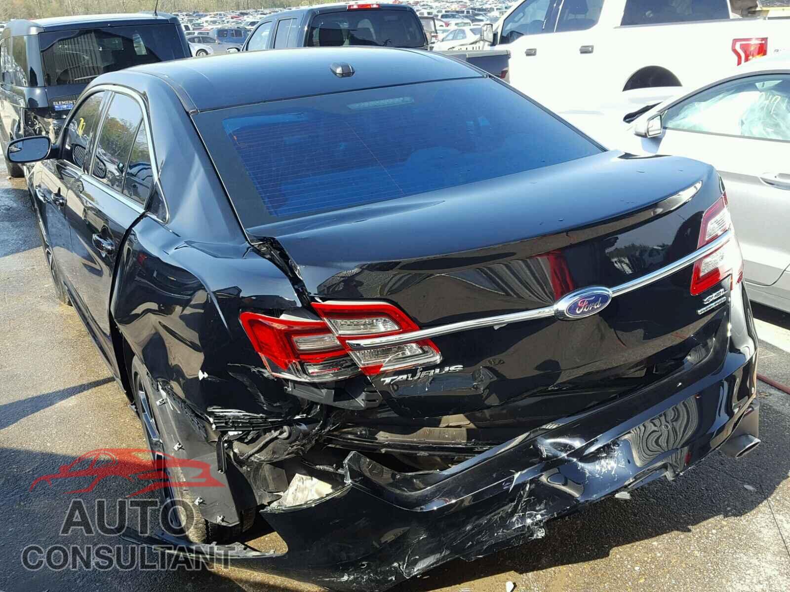 FORD TAURUS 2017 - 1FAHP2E86HG120578