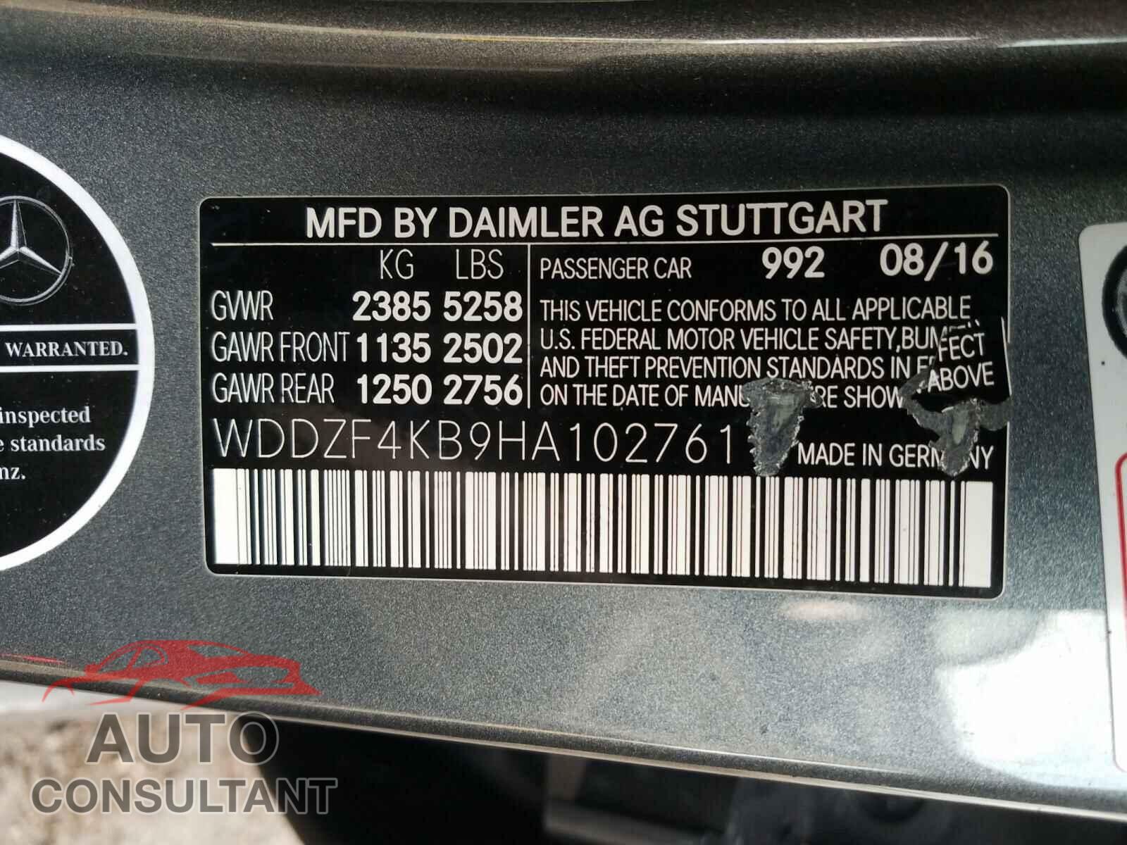 MERCEDES-BENZ E CLASS 2017 - WDDZF4KB9HA102761