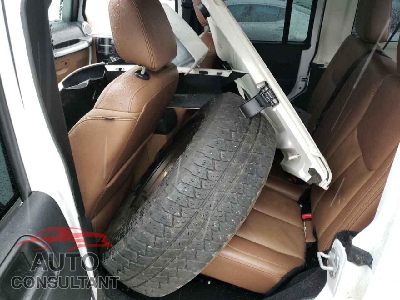 JEEP WRANGLER 2017 - WDDWF8DB2LR550129