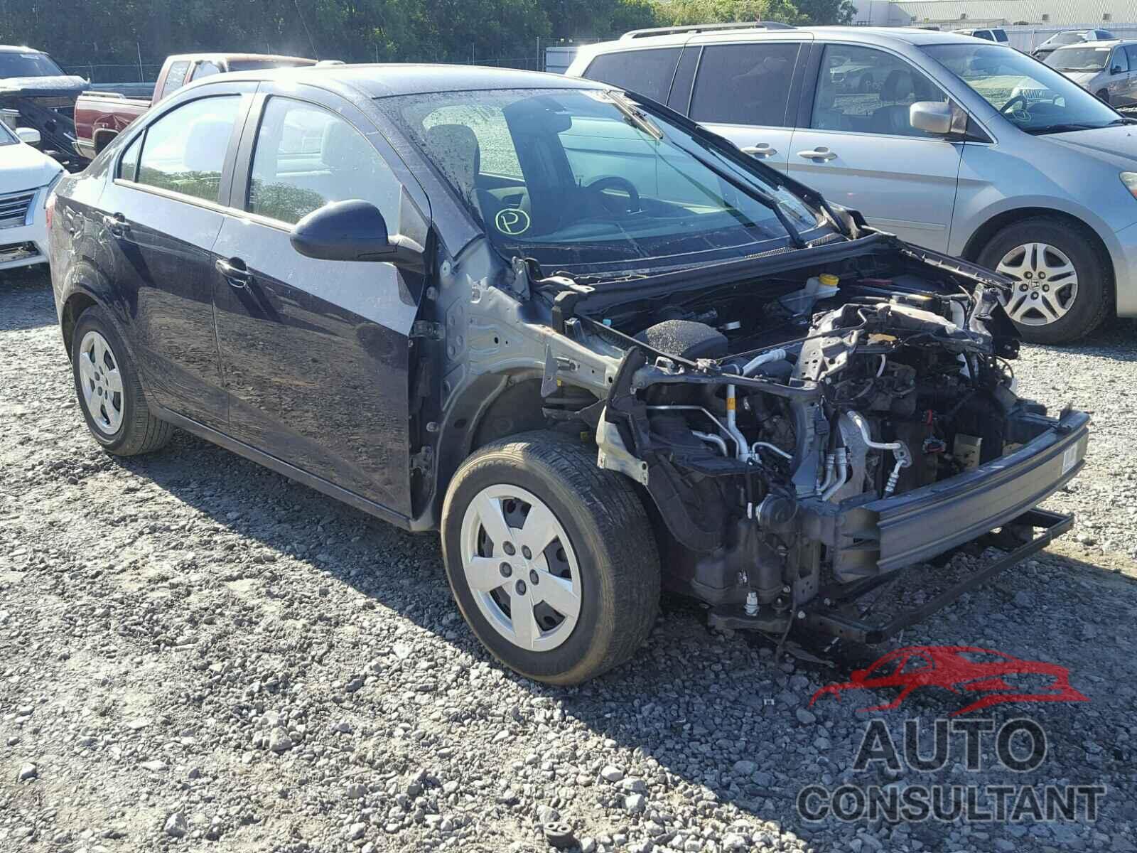 CHEVROLET SONIC 2015 - 1G1JA5SG6F4216762