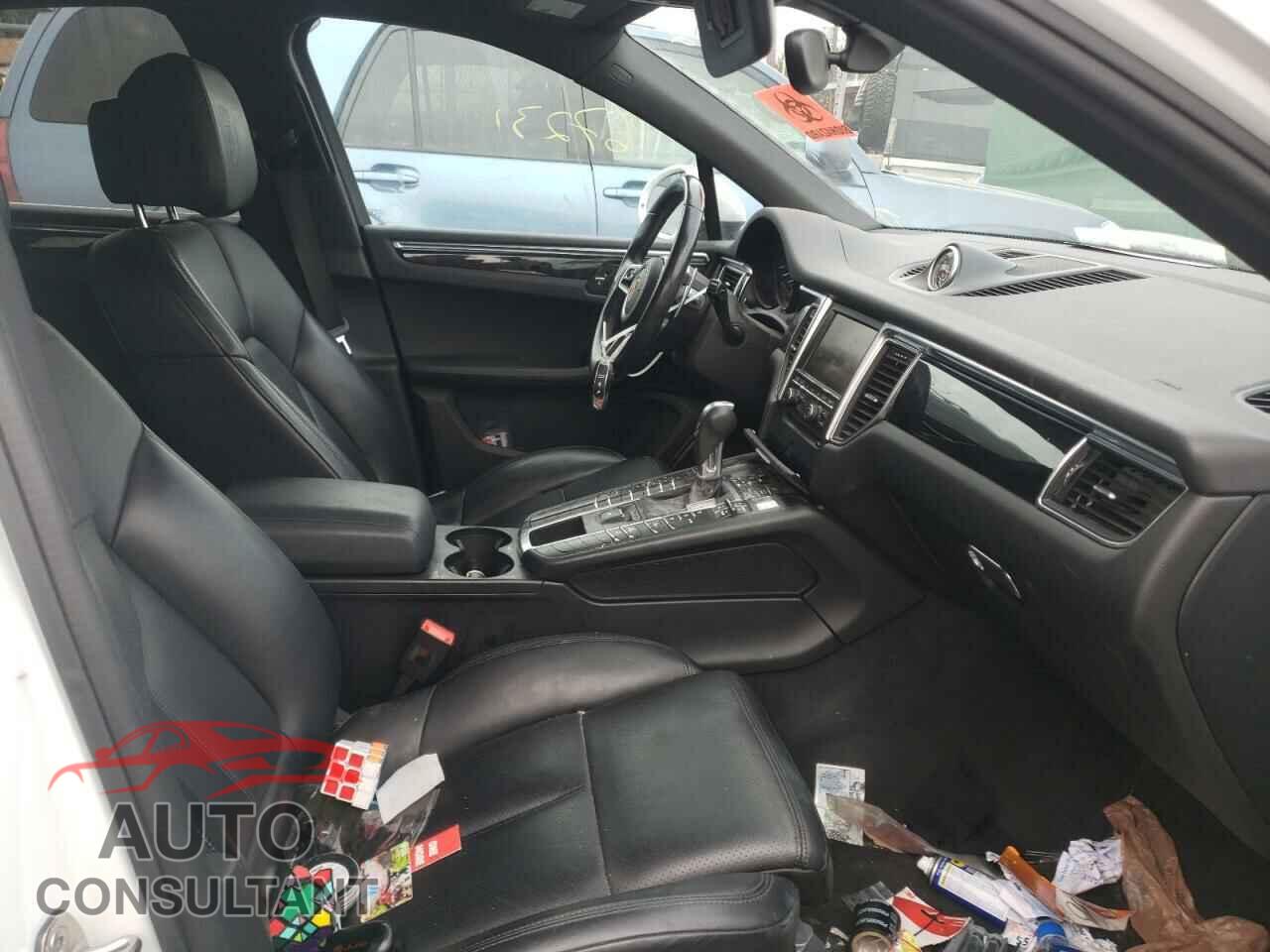 PORSCHE MACAN 2016 - WP1AB2A58GLB45637