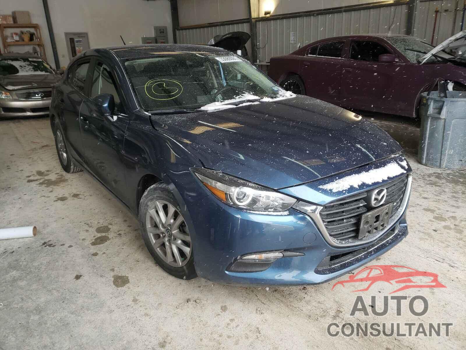 MAZDA 3 2018 - 3MZBN1K73JM240570