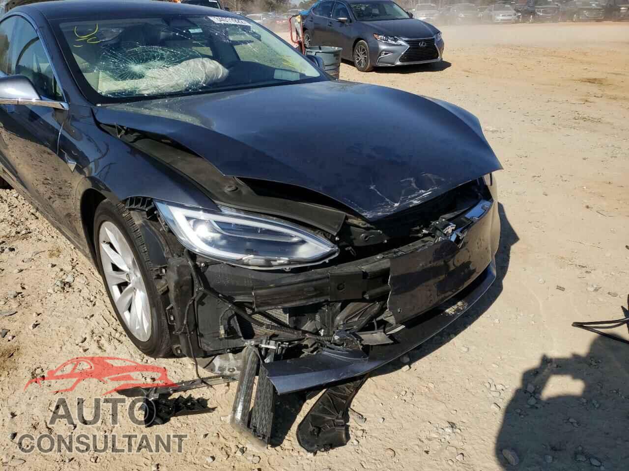 TESLA MODEL S 2017 - 5YJSA1E21HF214708