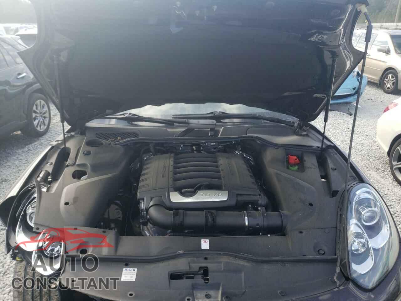 PORSCHE CAYENNE 2017 - WP1AA2A28HKA85360
