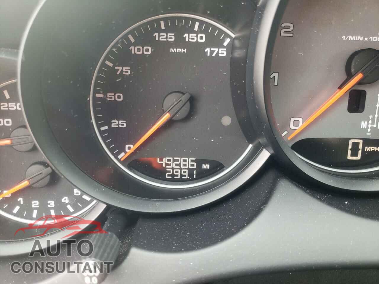 PORSCHE CAYENNE 2018 - WP1AB2A21JLA60488