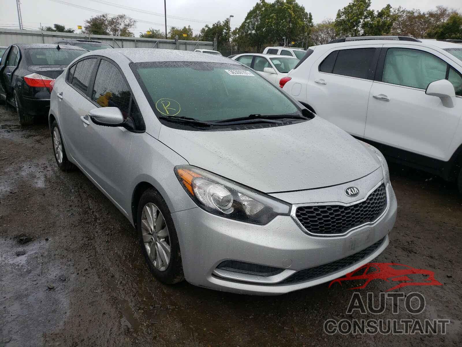 KIA FORTE 2016 - KNAFX4A67G5507732