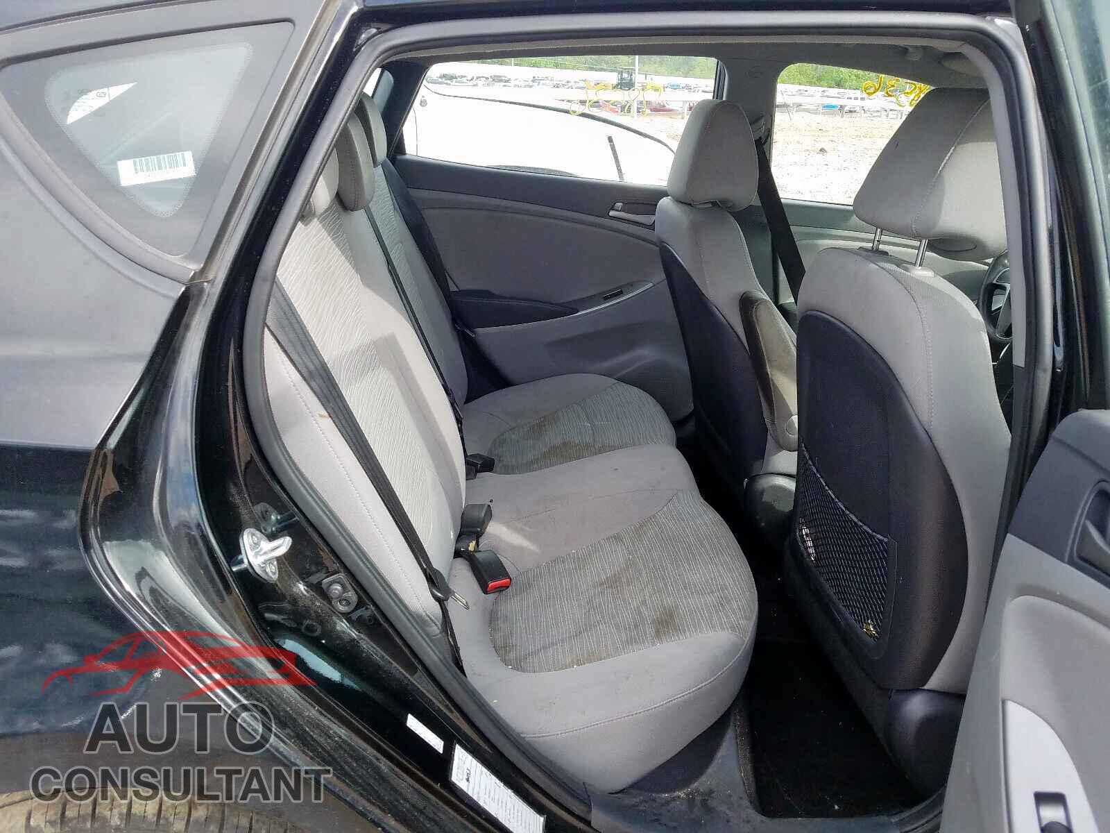 HYUNDAI ACCENT 2017 - KMHCT5AE8HU305886