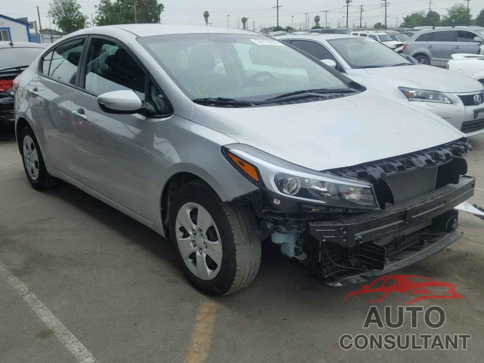 KIA FORTE 2017 - 3KPFK4A71HE105575
