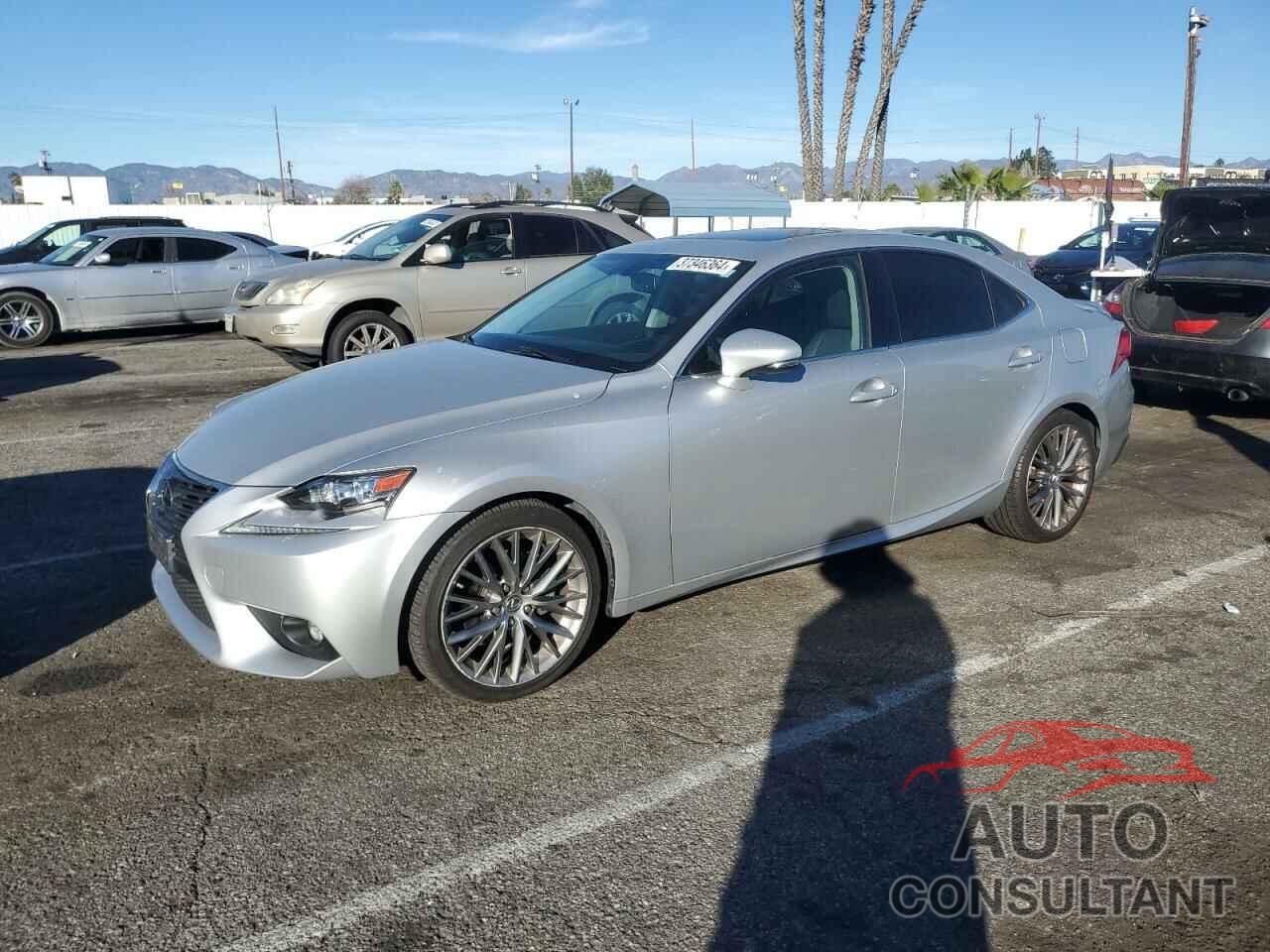 LEXUS IS 2015 - JTHBF1D27F5053250