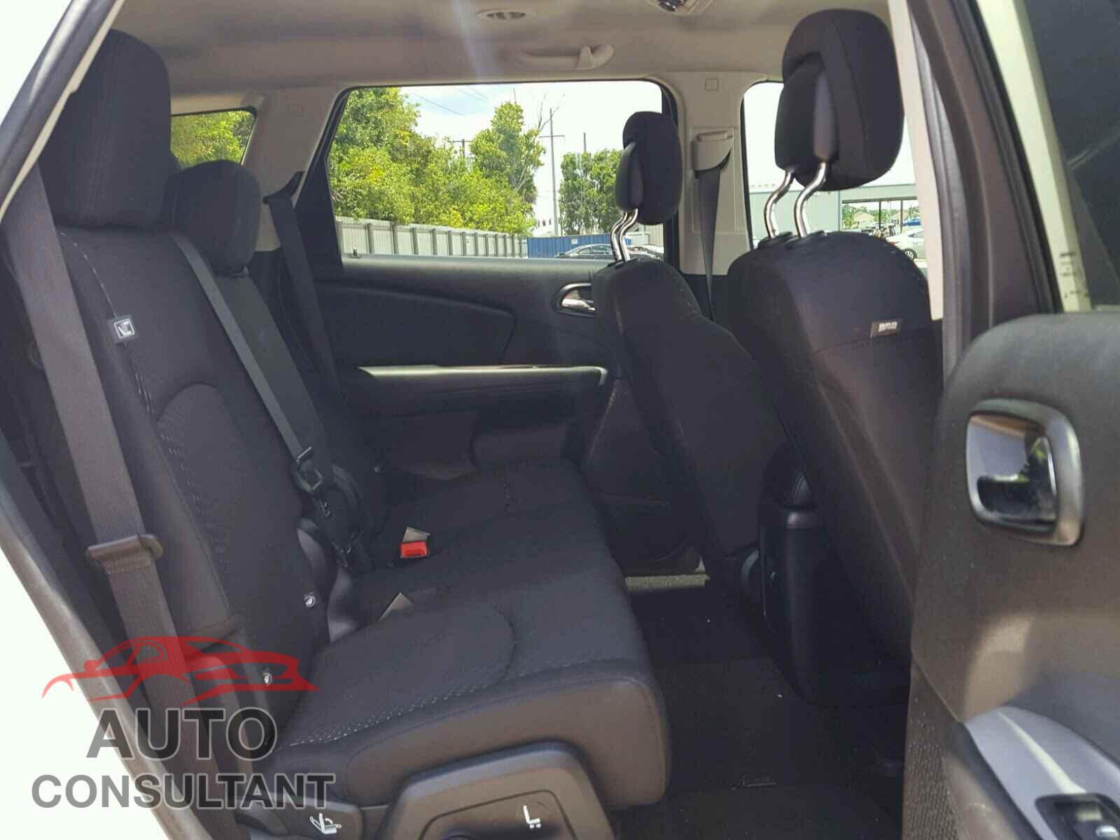 DODGE JOURNEY 2017 - 3C4PDCAB1HT683183