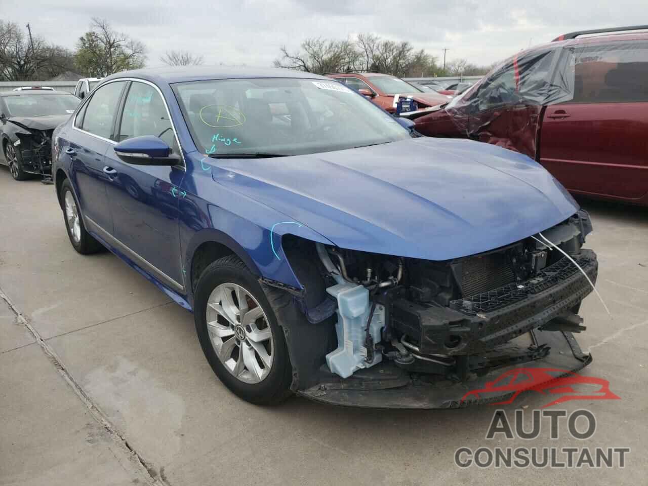 VOLKSWAGEN PASSAT 2017 - 1VWAT7A37HC053900