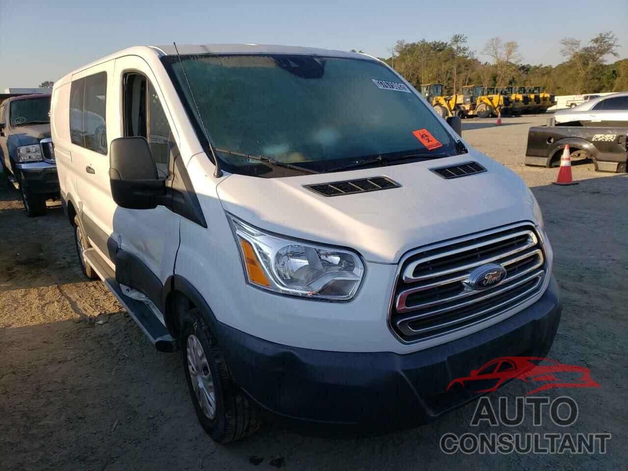 FORD TRANSIT CO 2018 - 1FTYR1ZM0JKA89448