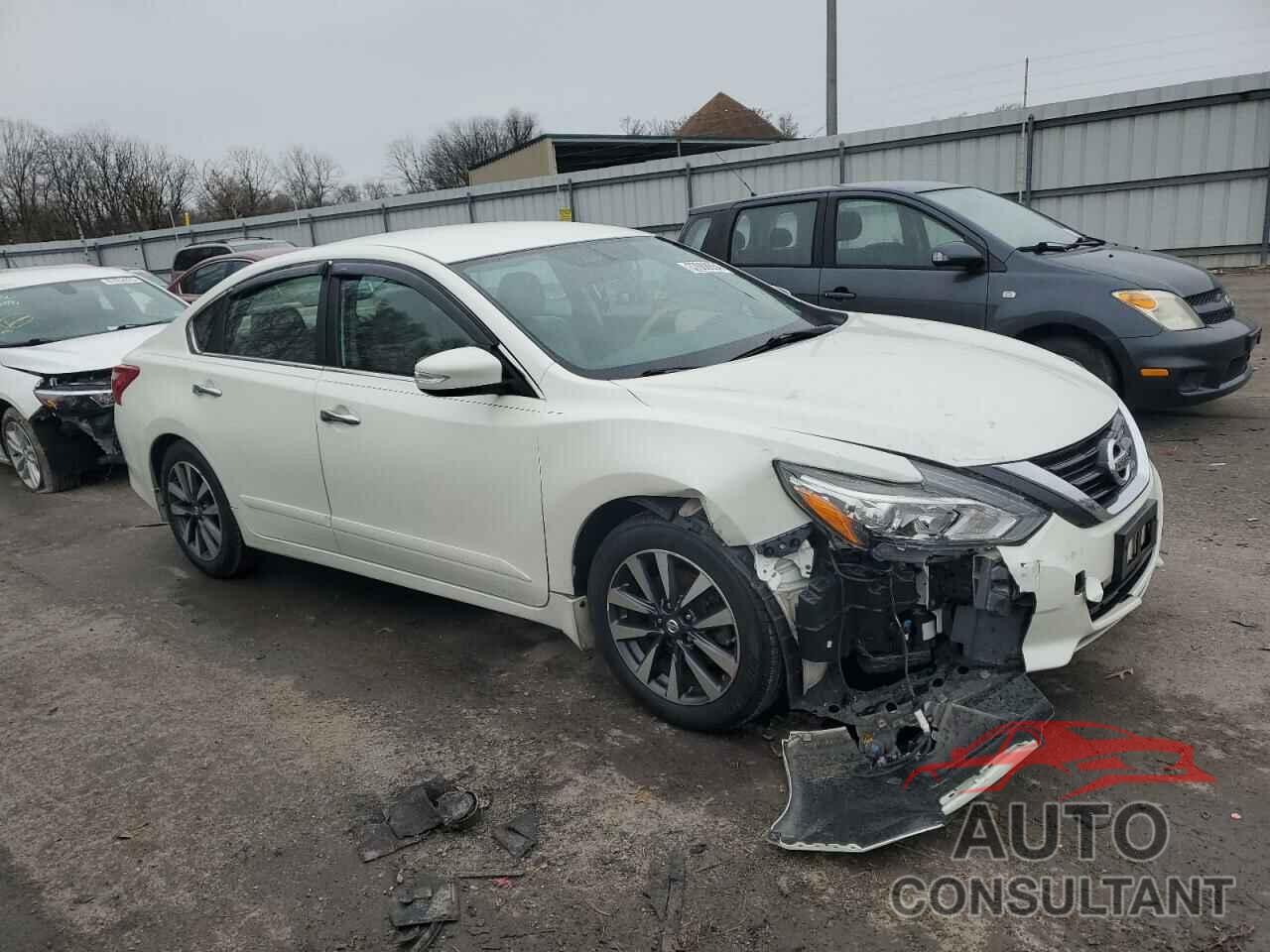 NISSAN ALTIMA 2017 - 1N4AL3APXHC246790