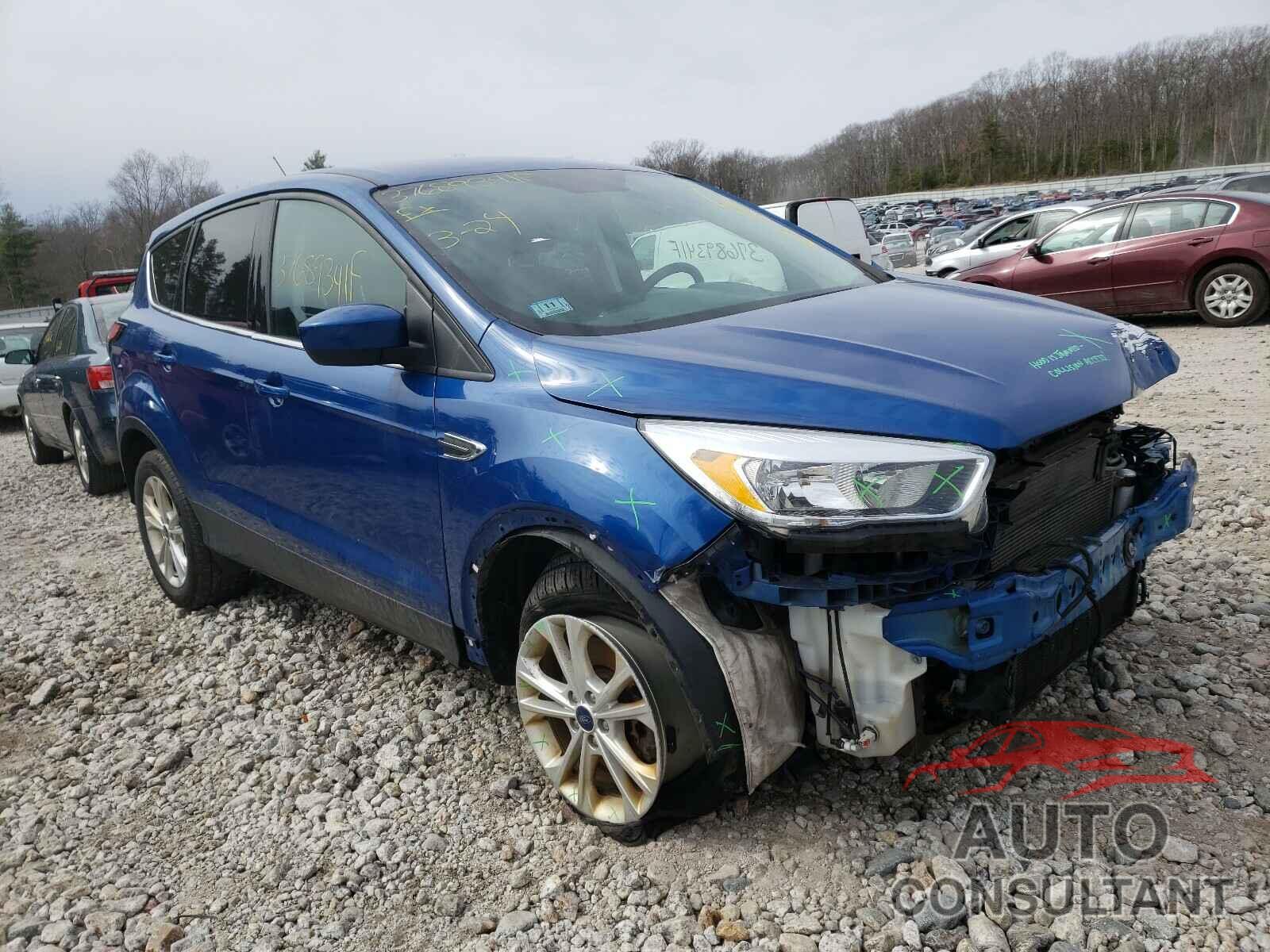 FORD ESCAPE 2017 - 1FMCU9GD0HUB93779