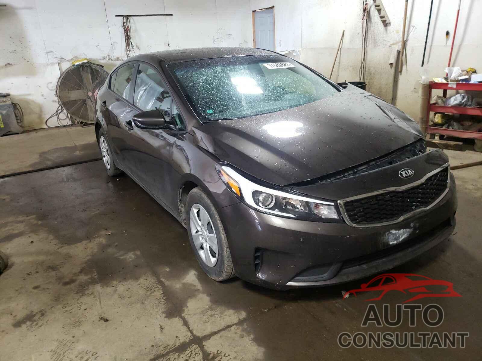 KIA FORTE 2017 - 3KPFK4A74HE134312