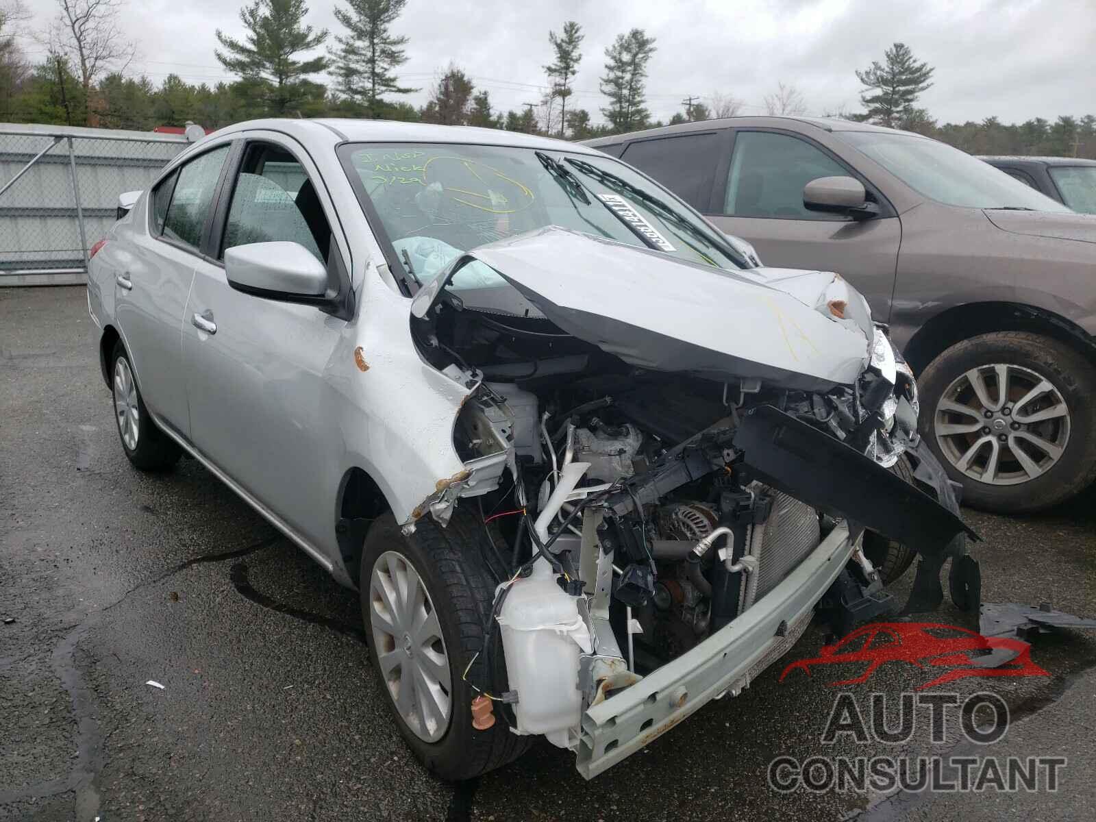 NISSAN VERSA 2019 - 3N1CN7AP4KL847812