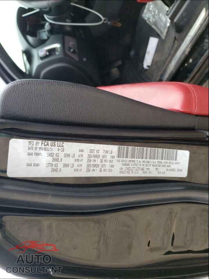 DODGE DURANGO 2018 - 1C4SDJCT7JC371066
