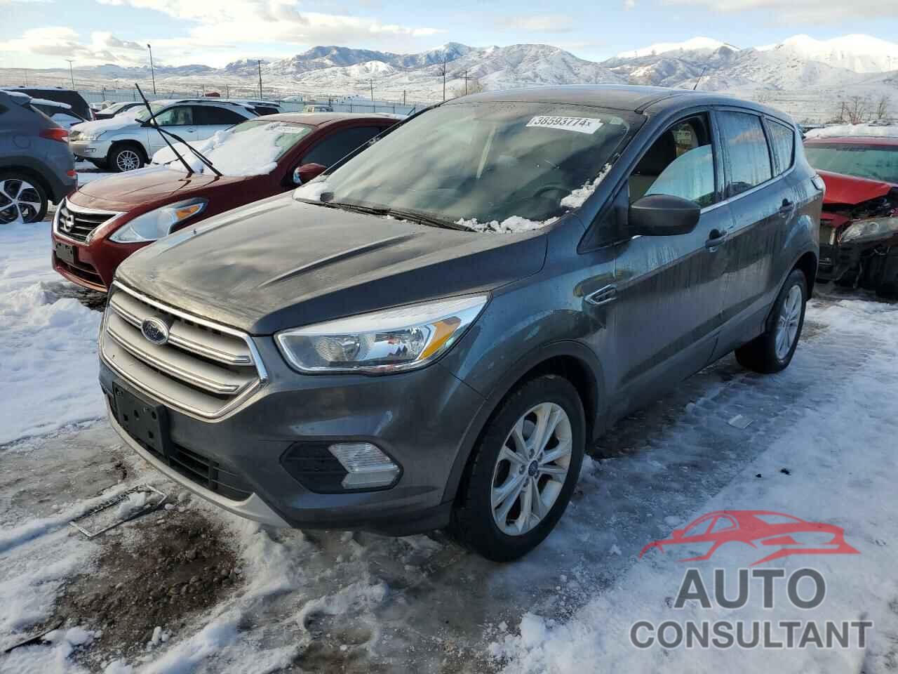 FORD ESCAPE 2017 - 1FMCU0GD5HUA54601
