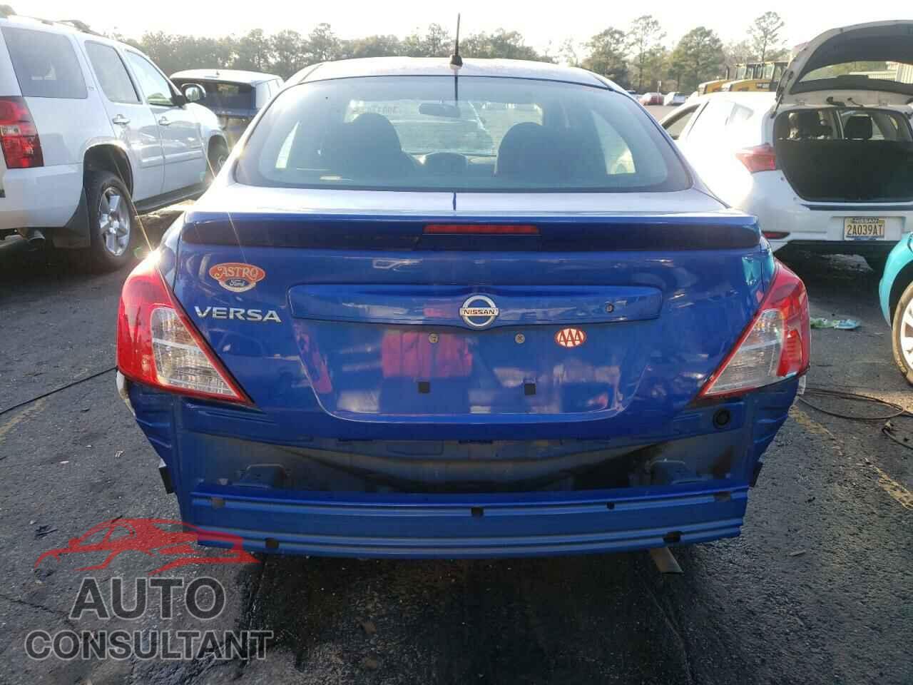 NISSAN VERSA 2017 - 3N1CN7AP3HL804491