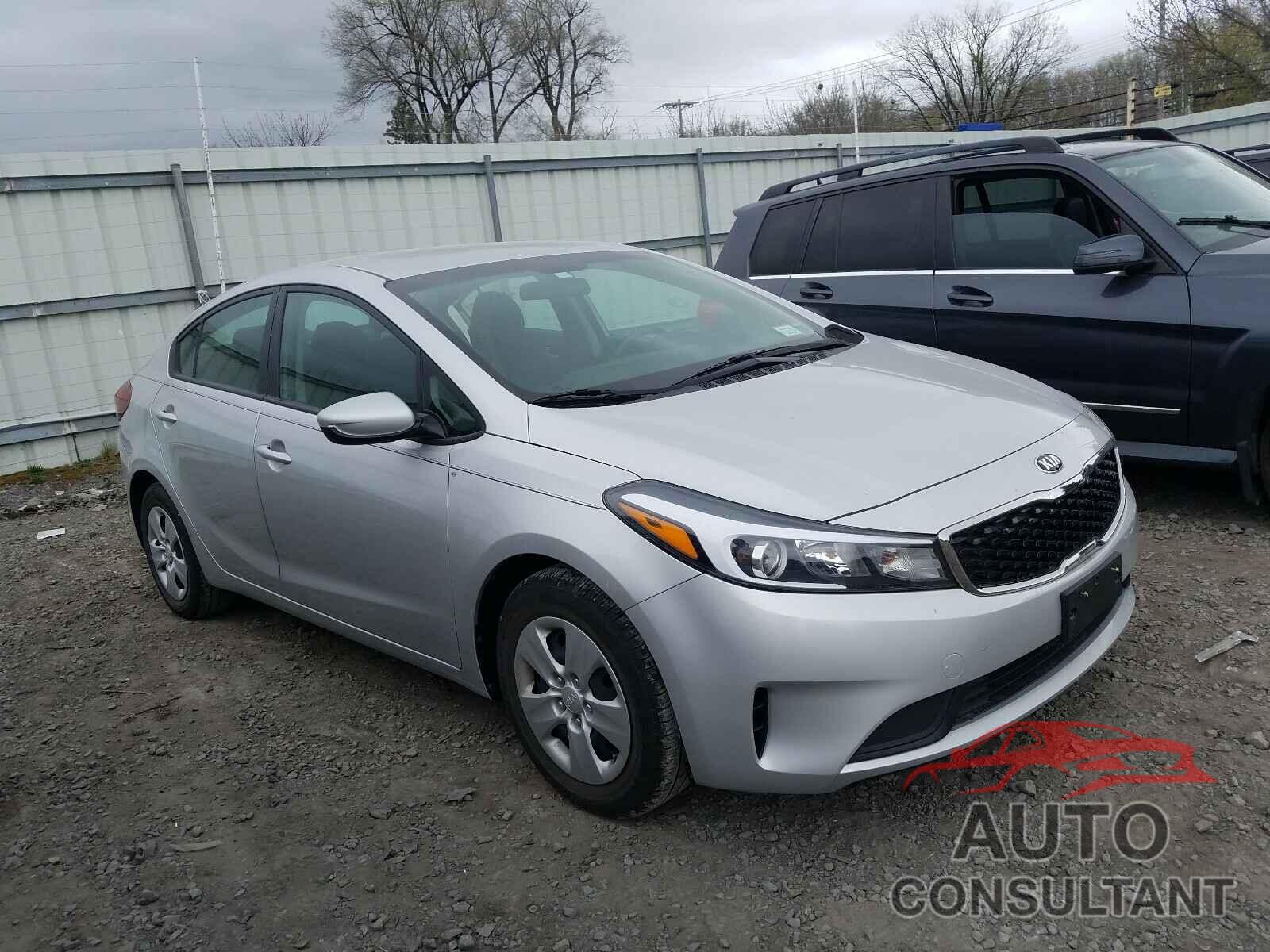 KIA FORTE 2017 - 3KPFK4A78HE033659