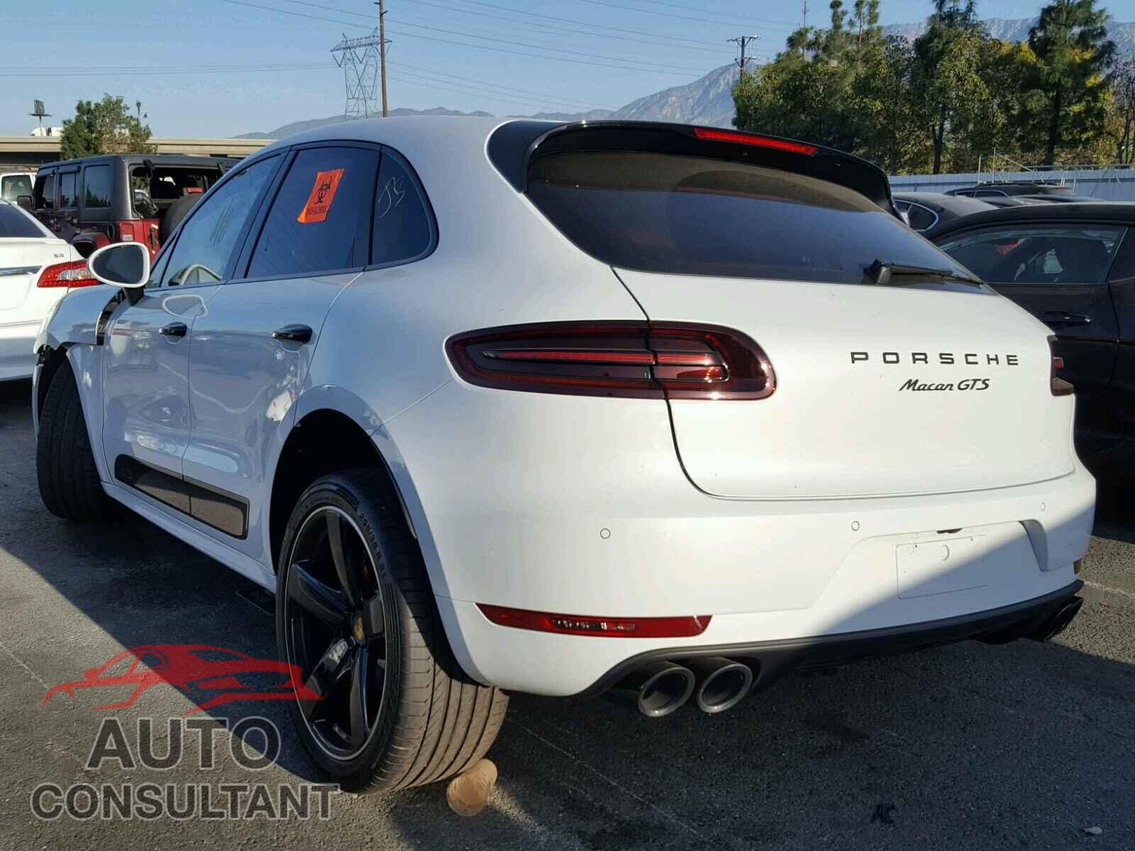 PORSCHE MACAN 2018 - WP1AG2A50JLB60609