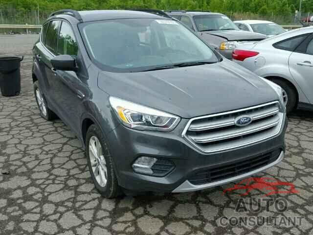 FORD ESCAPE 2017 - 1FMCU0GD0HUC76303