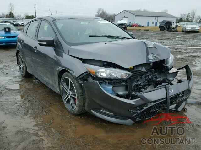FORD FOCUS 2018 - 1FADP3L93JL276624