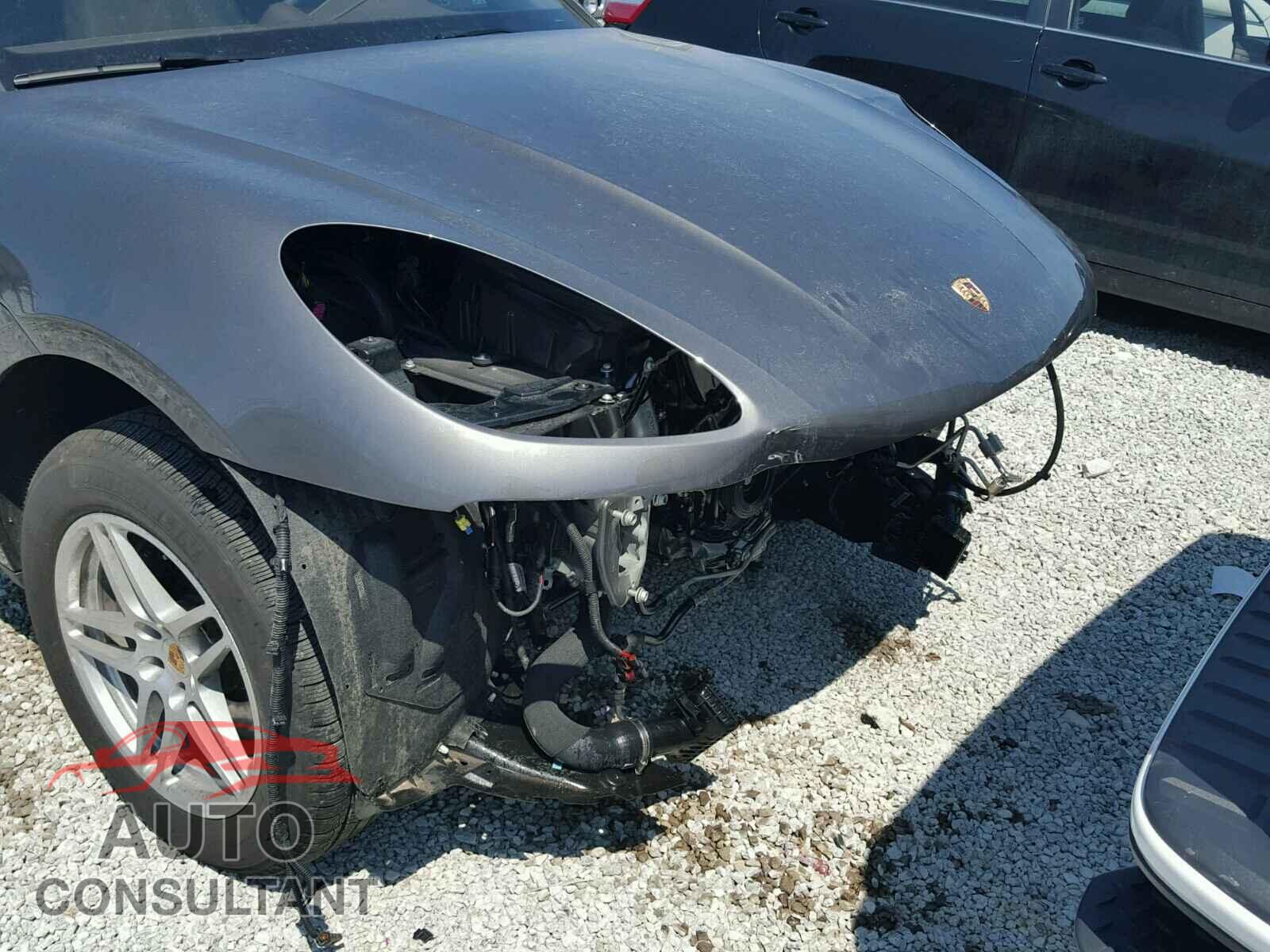 PORSCHE MACAN 2018 - WP1AA2A59JLB02483