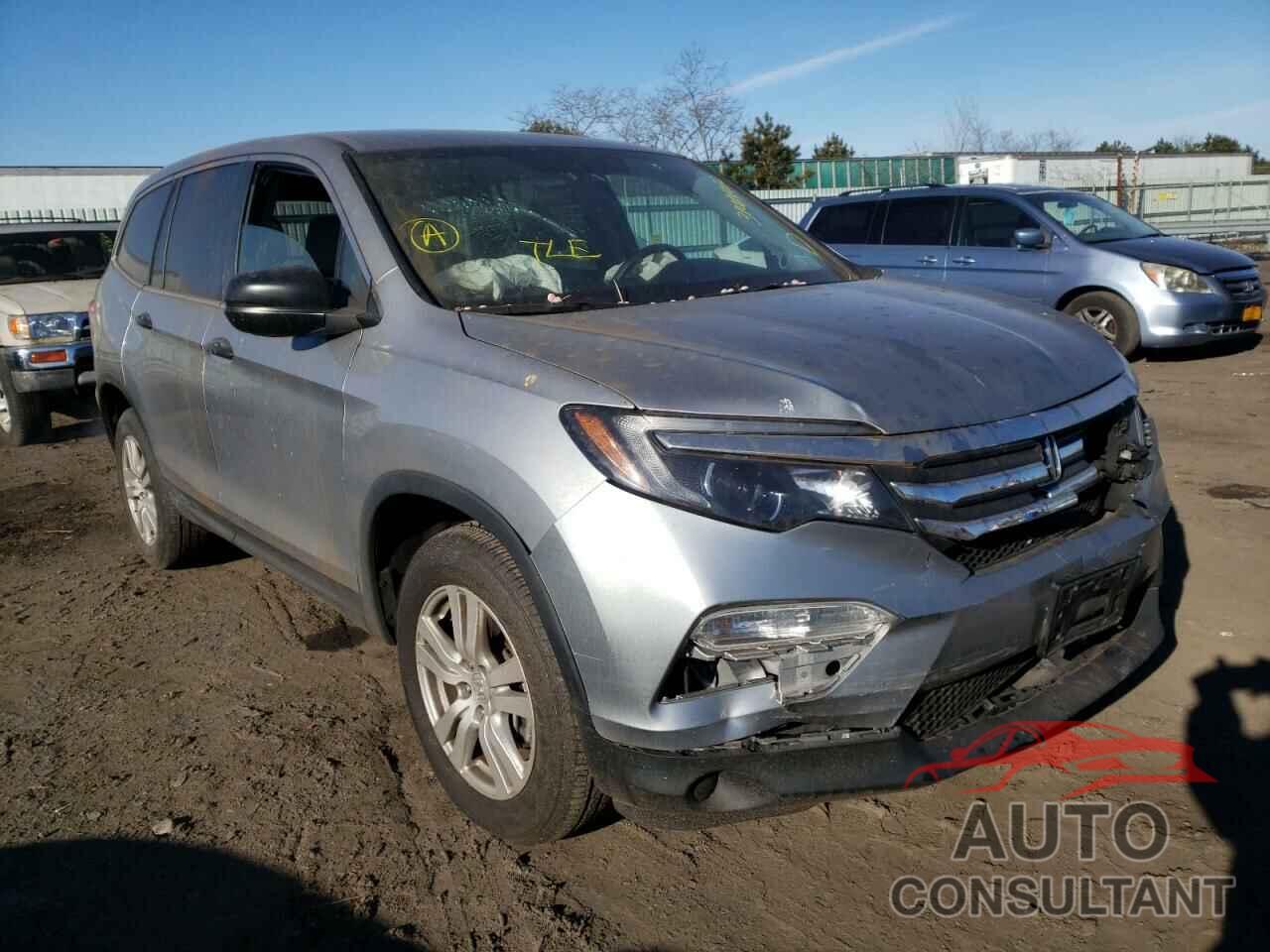 HONDA PILOT 2018 - 5FNYF6H15JB063681
