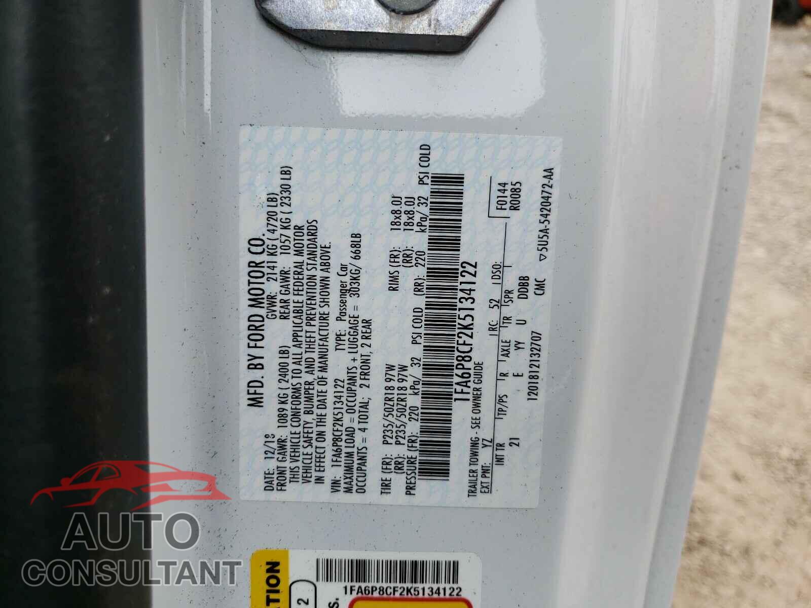FORD MUSTANG 2019 - 1FA6P8CF2K5134122