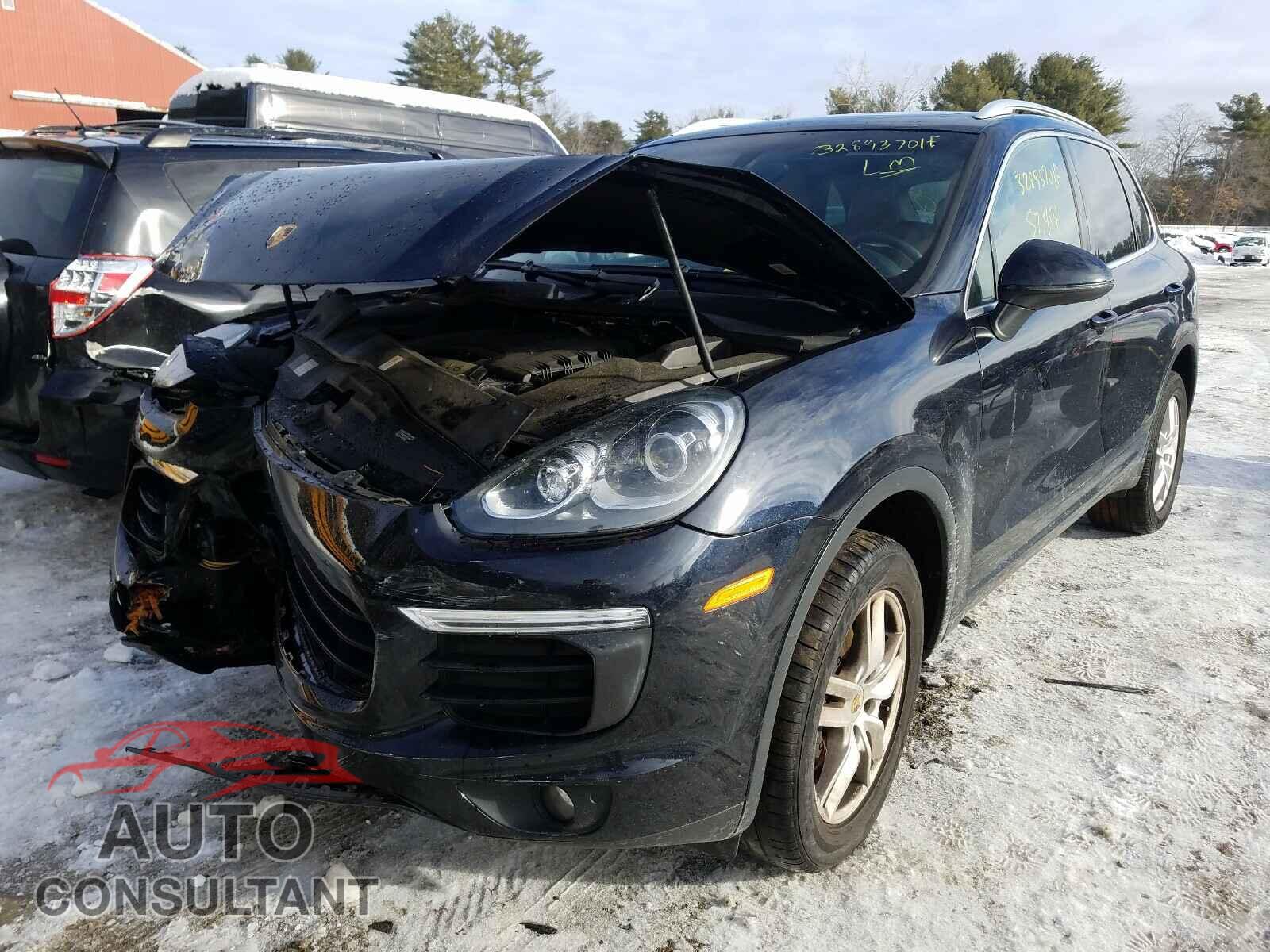 PORSCHE CAYENNE 2016 - WP1AA2A25GKA14065