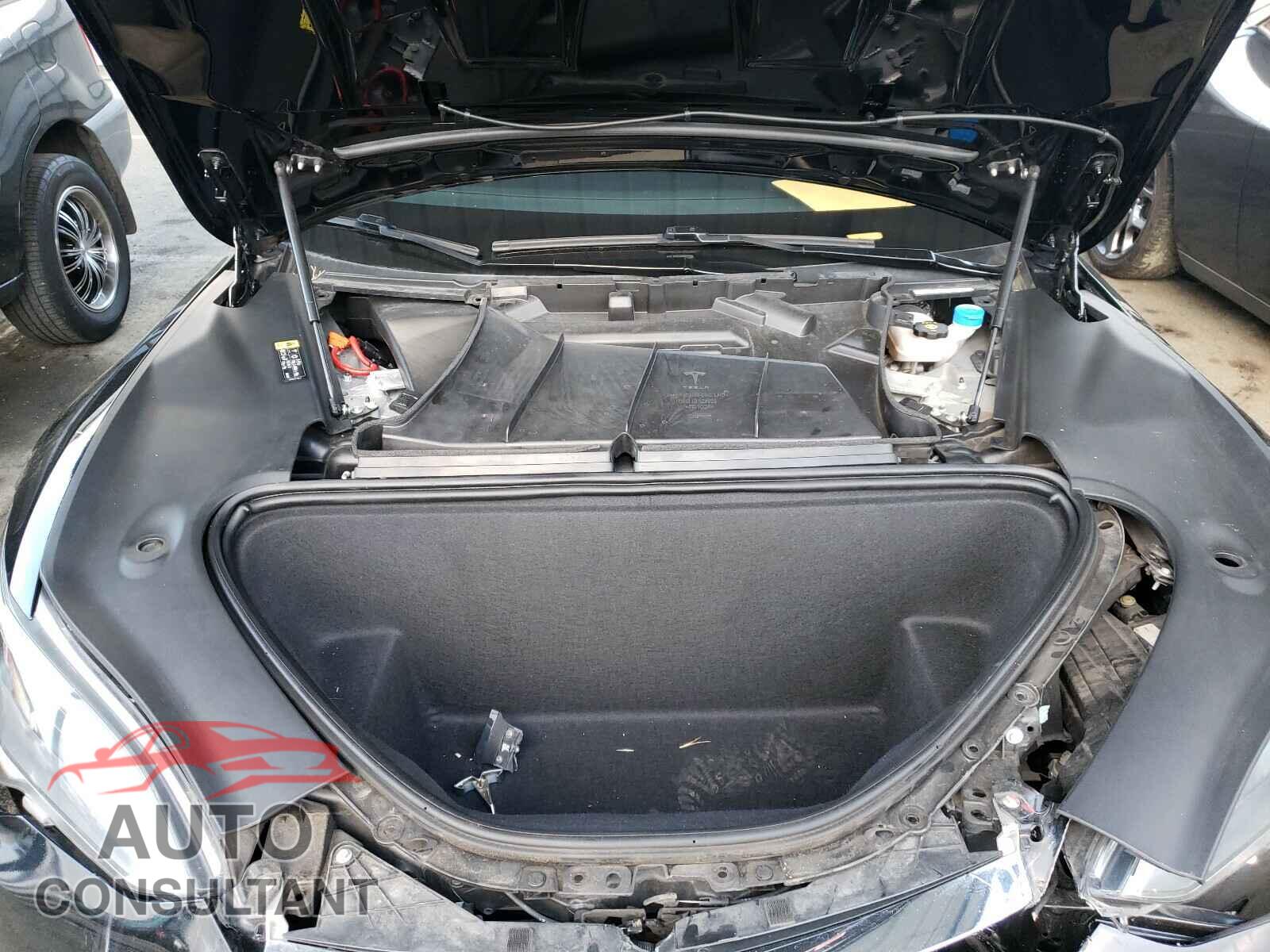 TESLA MODEL S 2017 - 5YJSA1E11HF202582