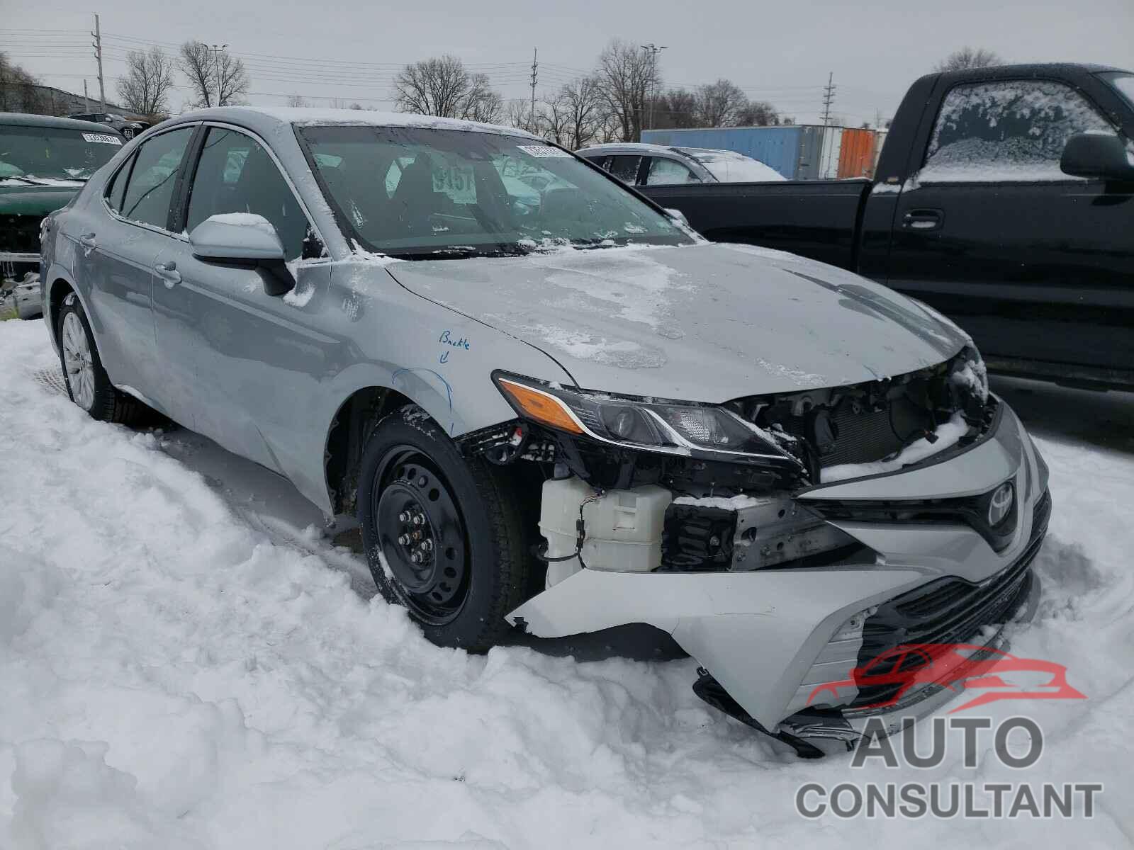 TOYOTA CAMRY 2018 - 4T1B11HK0JU578526