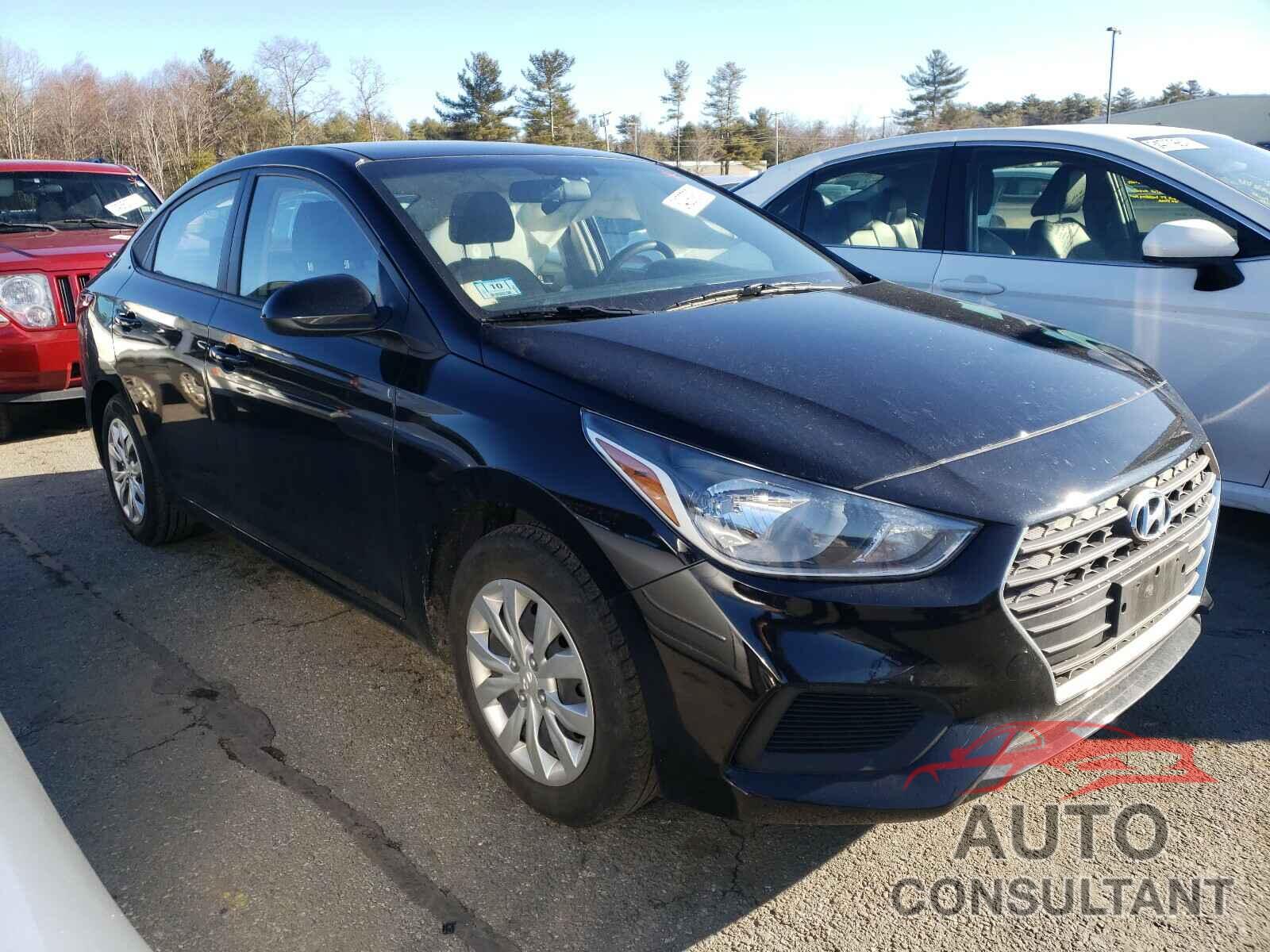 HYUNDAI ACCENT 2018 - 3KPC24A3XJE033748