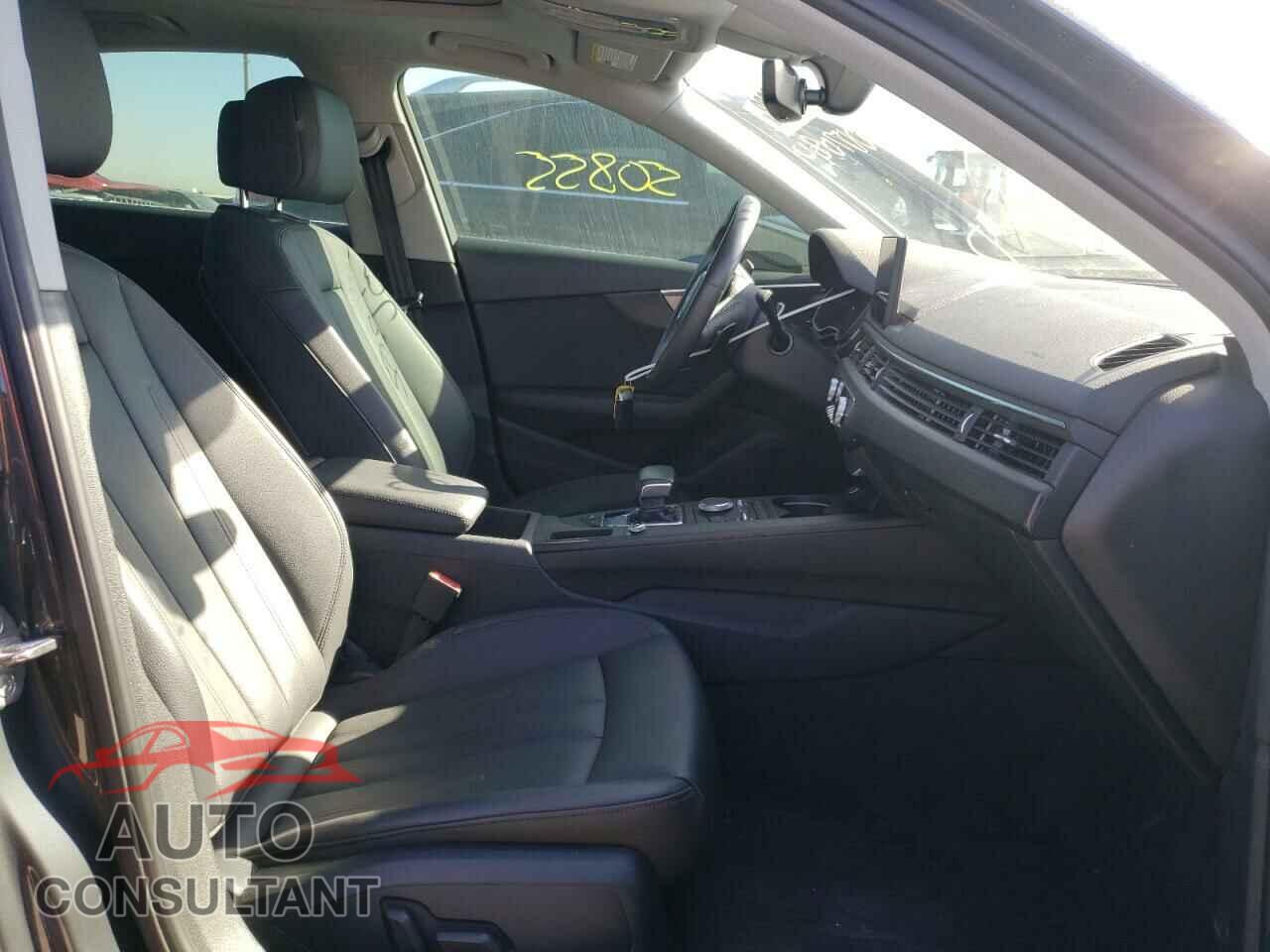 AUDI A4 2019 - WAUGMAF45KN007080