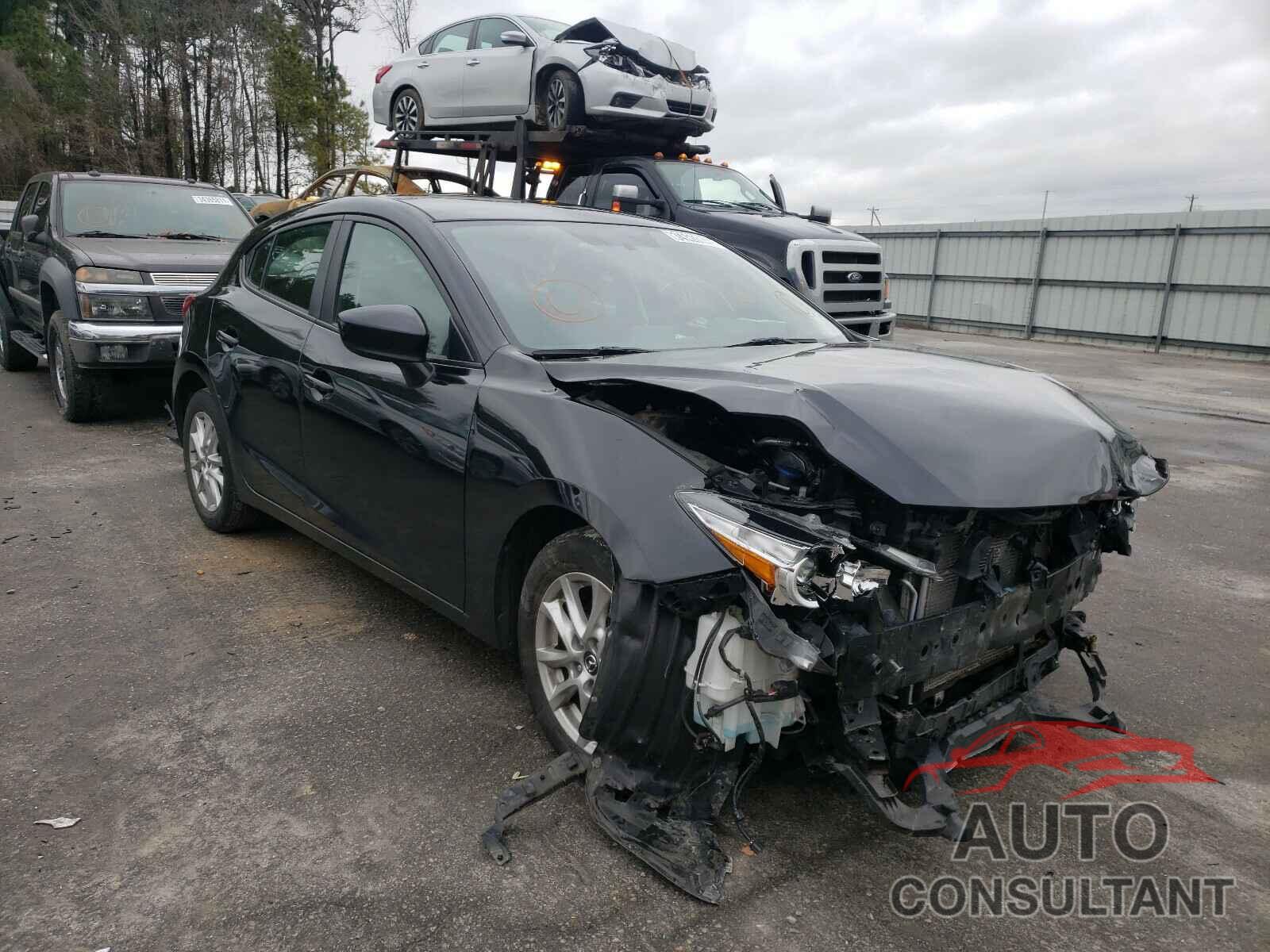 MAZDA 3 2017 - 3MZBN1K70HM111390