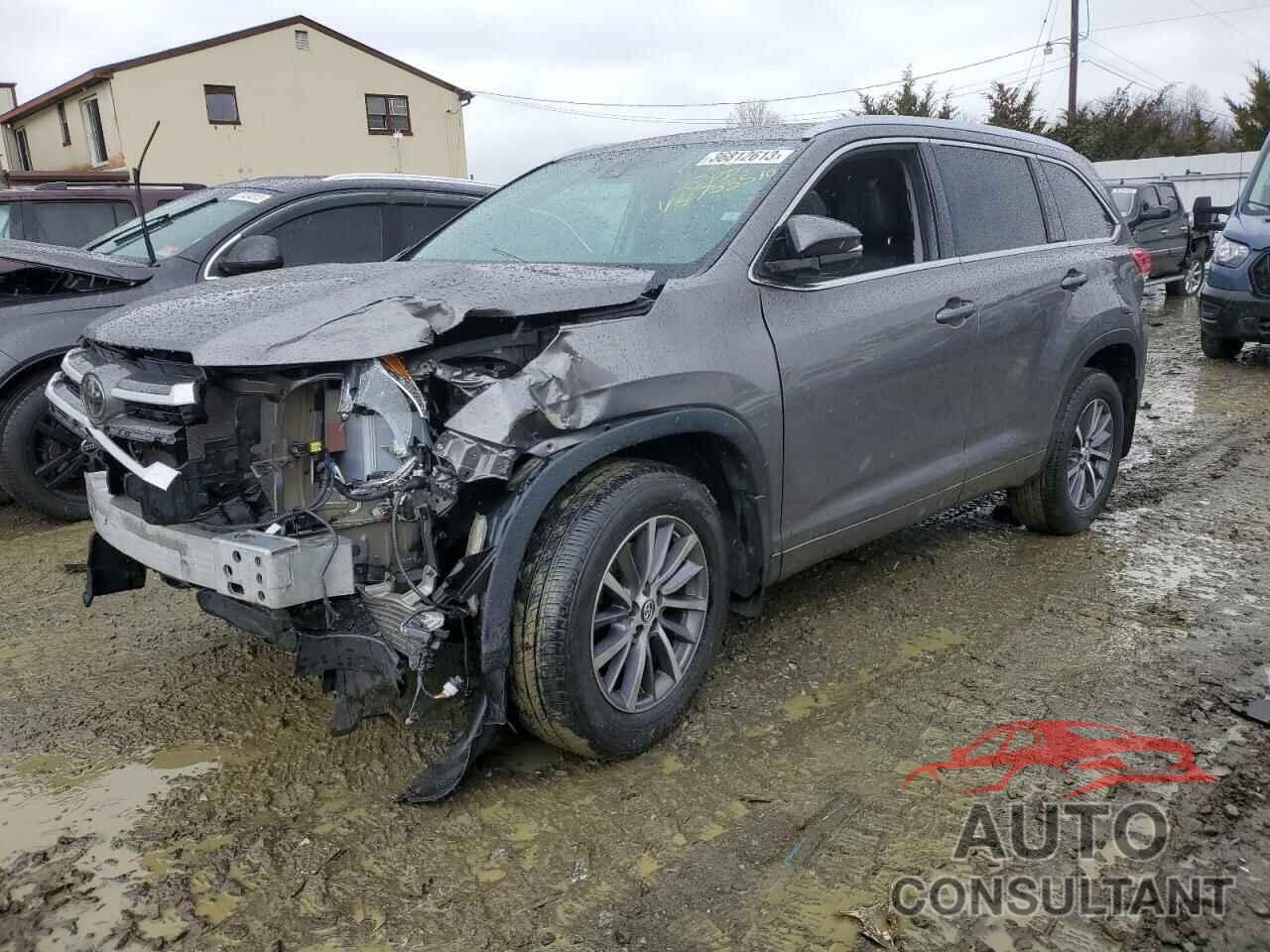 TOYOTA HIGHLANDER 2018 - 5TDJZRFH6JS558753