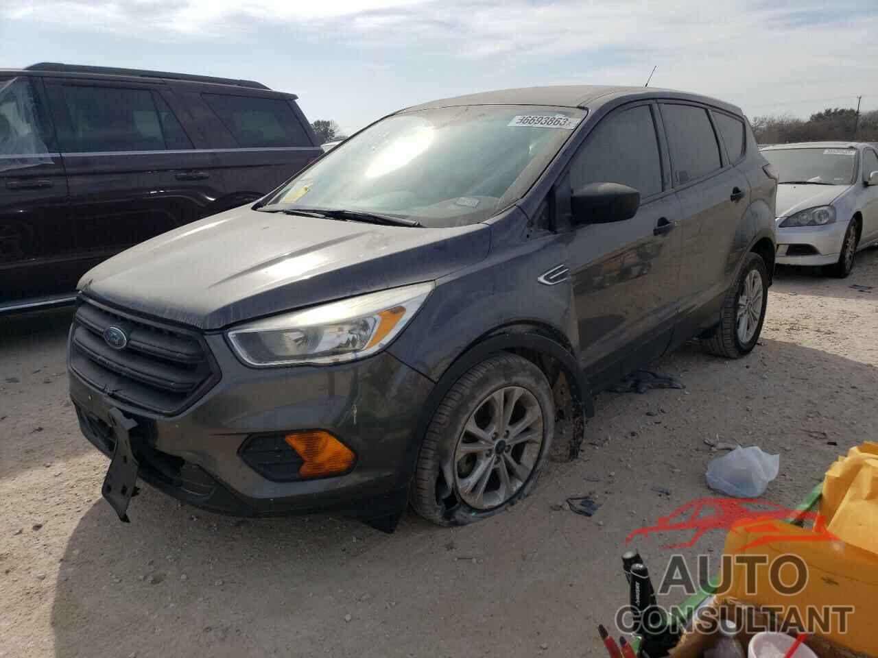 FORD ESCAPE 2017 - 1FMCU0F7XHUC49346