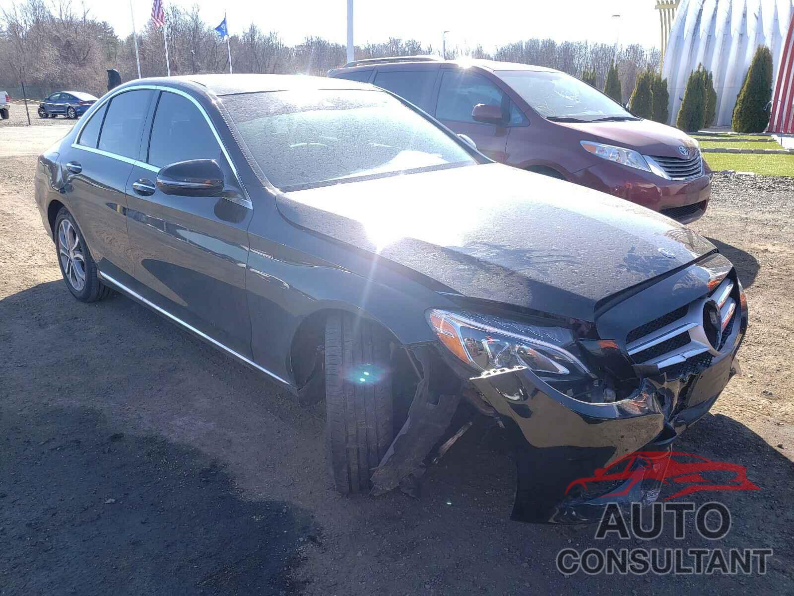 MERCEDES-BENZ C CLASS 2017 - 55SWF4KB0HU191462