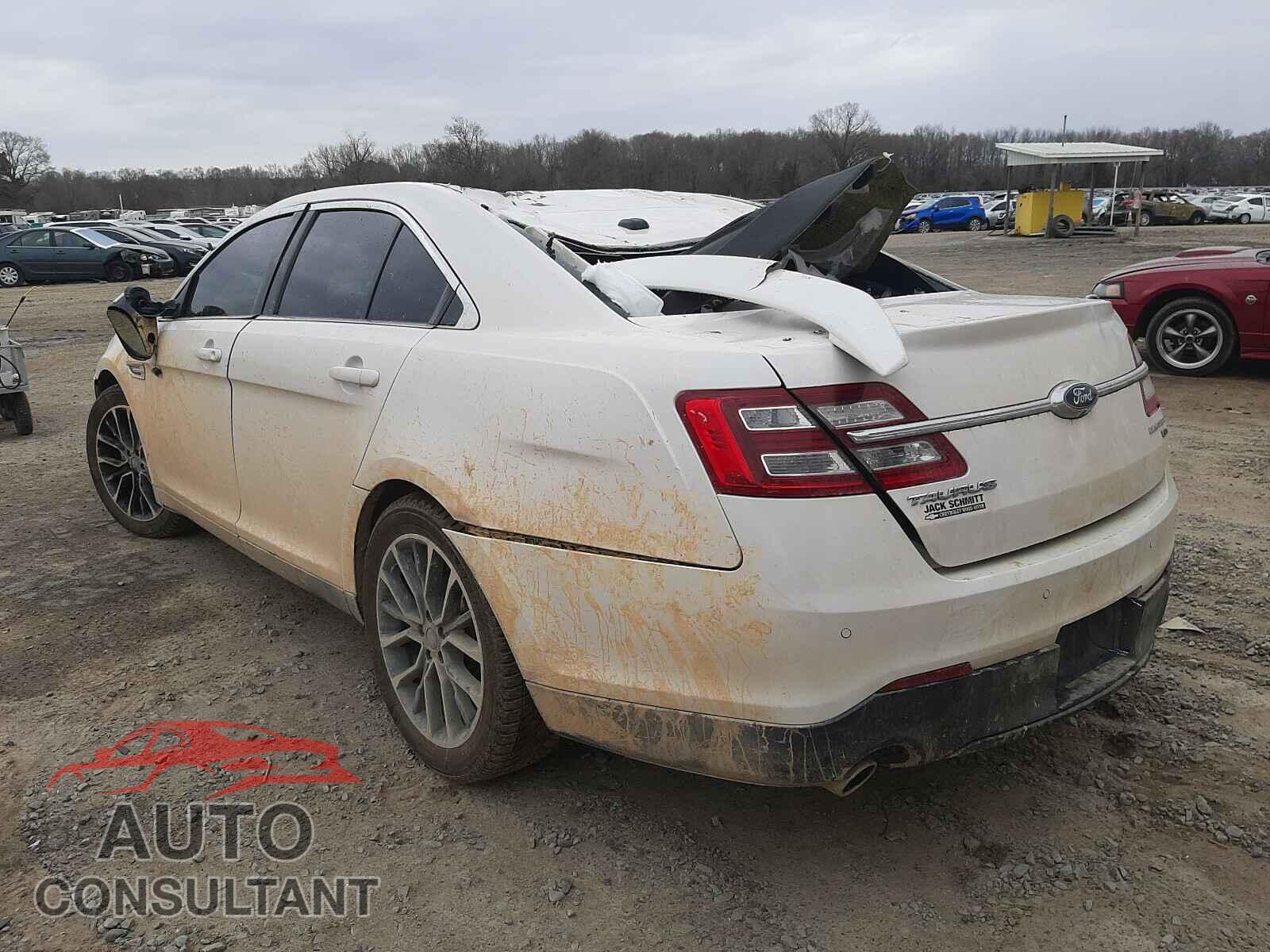 FORD TAURUS 2019 - 1FAHP2J84KG115912