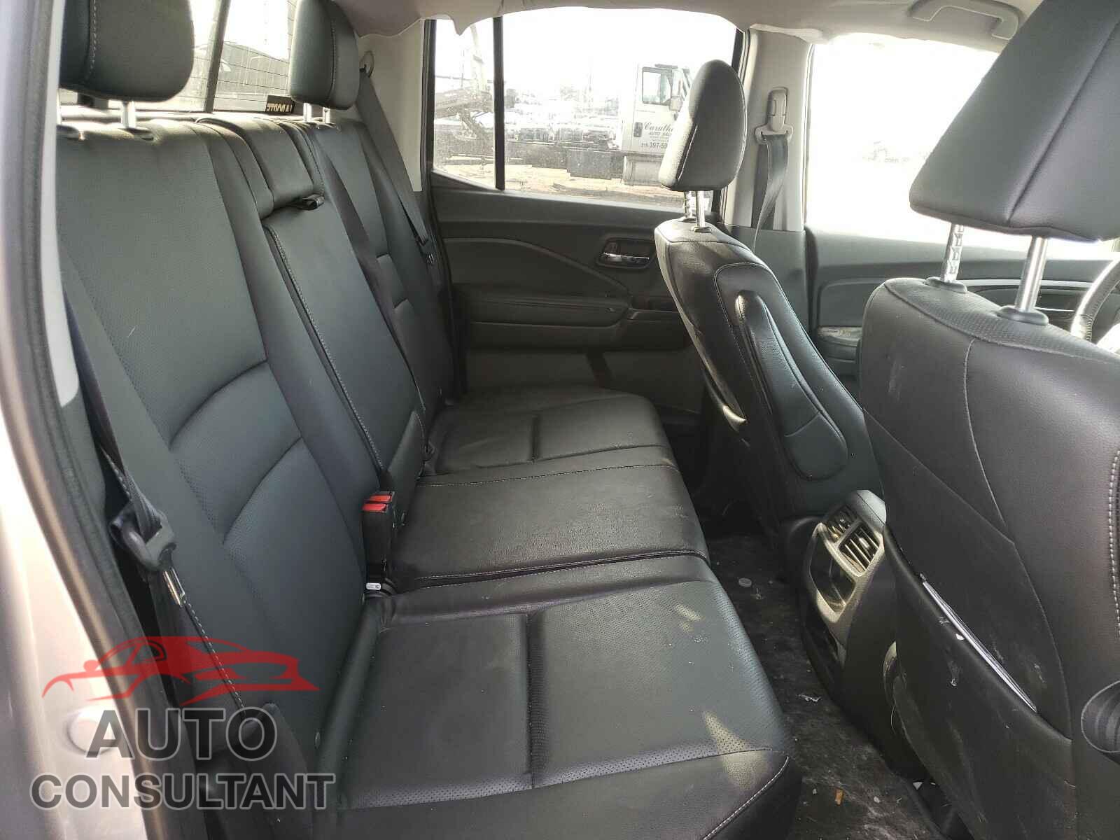 HONDA RIDGELINE 2019 - 5FPYK3F57KB041089