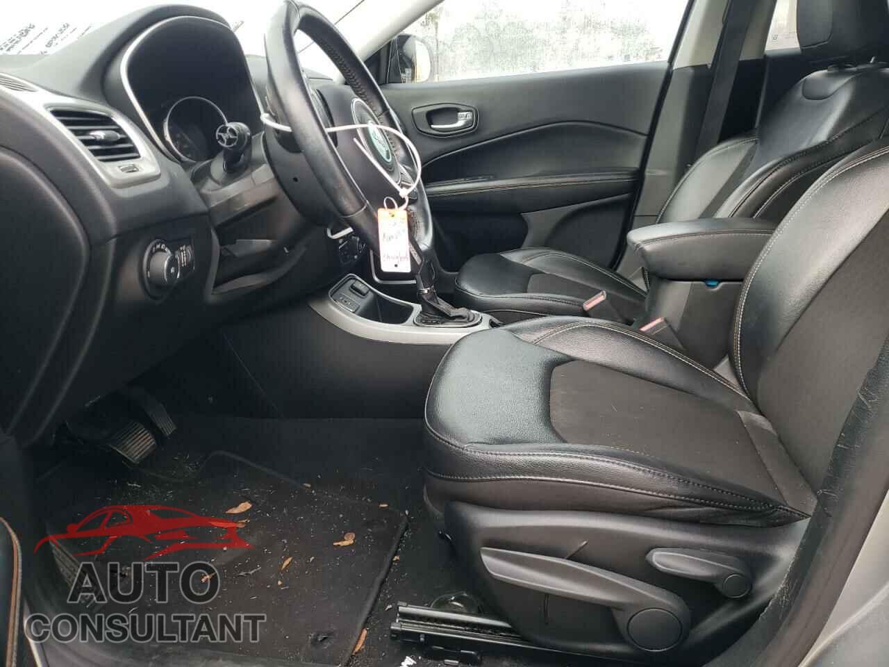 JEEP COMPASS 2020 - 3C4NJCBB8LT236549