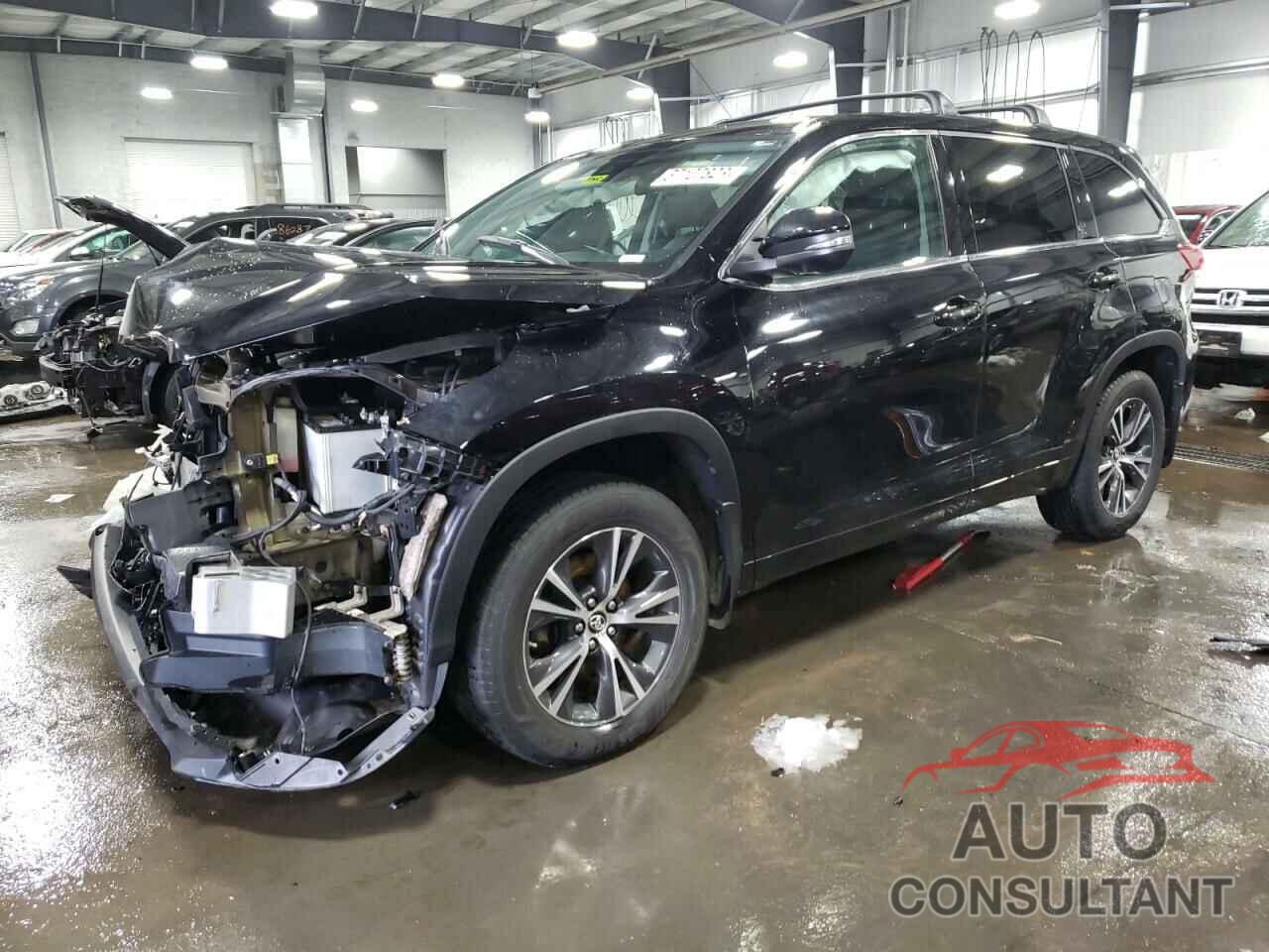 TOYOTA HIGHLANDER 2017 - 5TDBZRFH1HS464908
