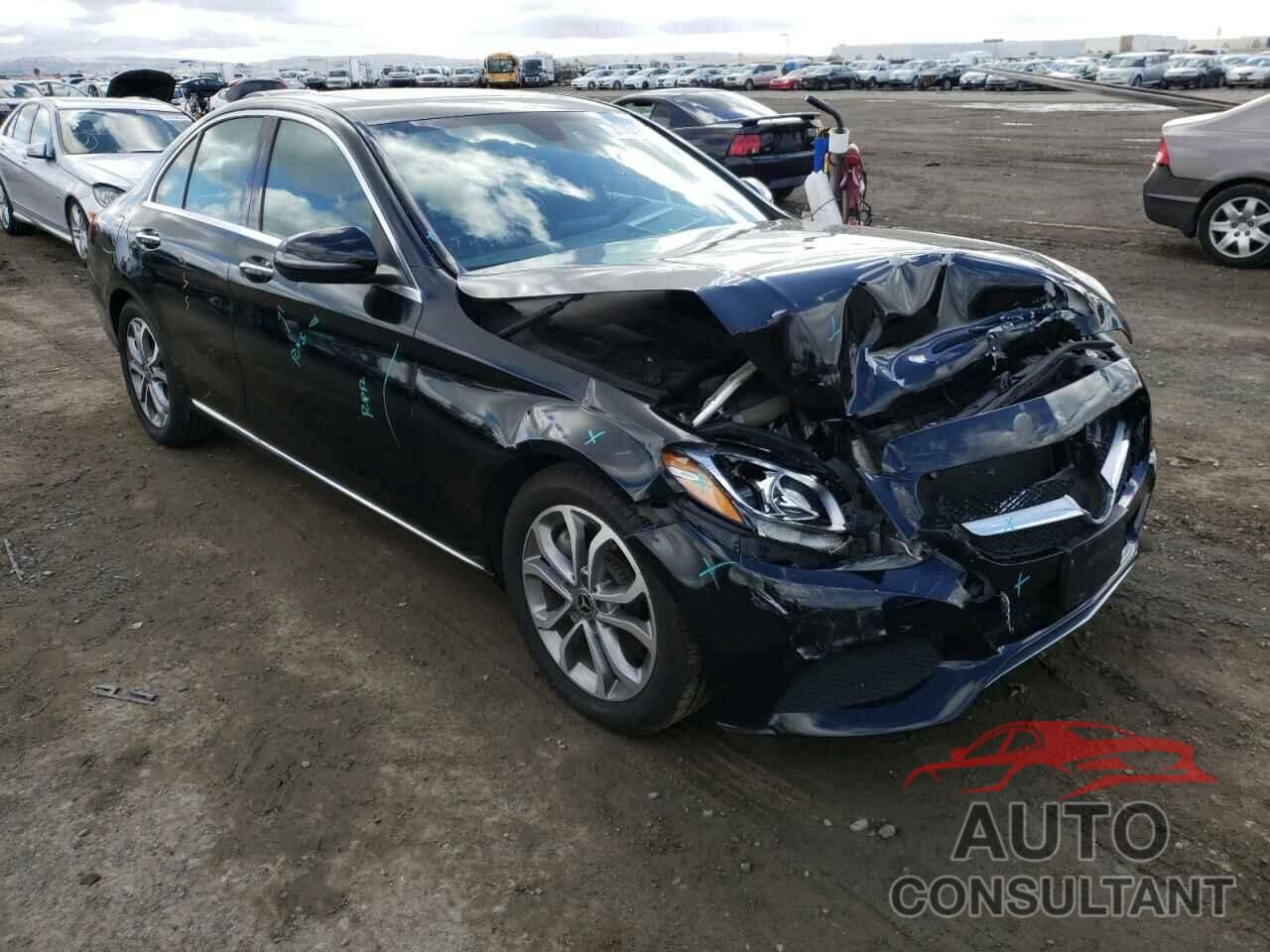 MERCEDES-BENZ C-CLASS 2018 - 55SWF4JB3JU268378